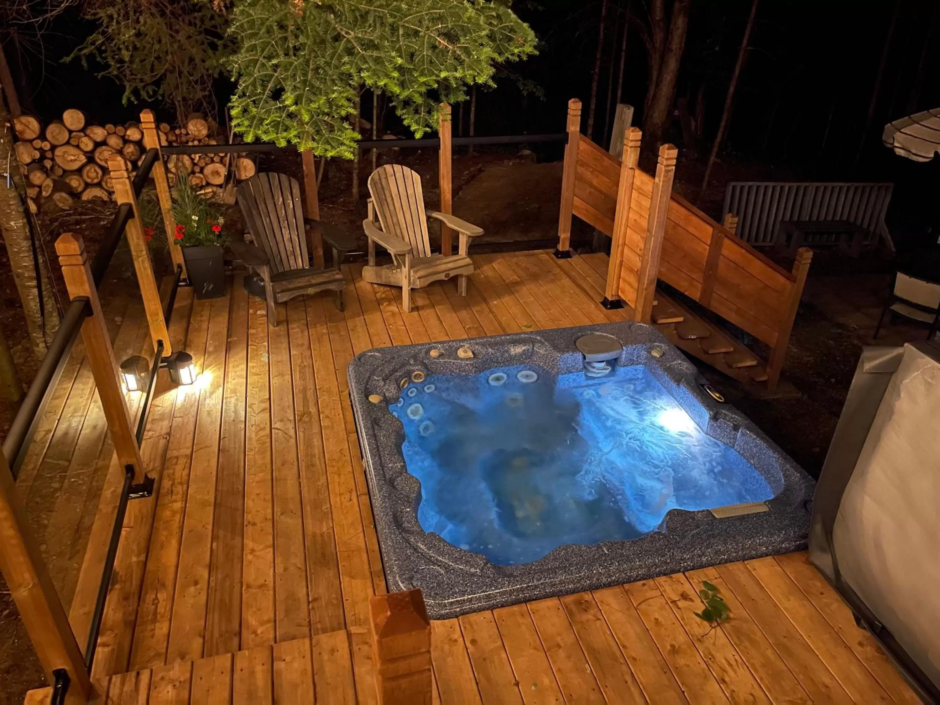 Hot Tub in Maison Napoléon B&B