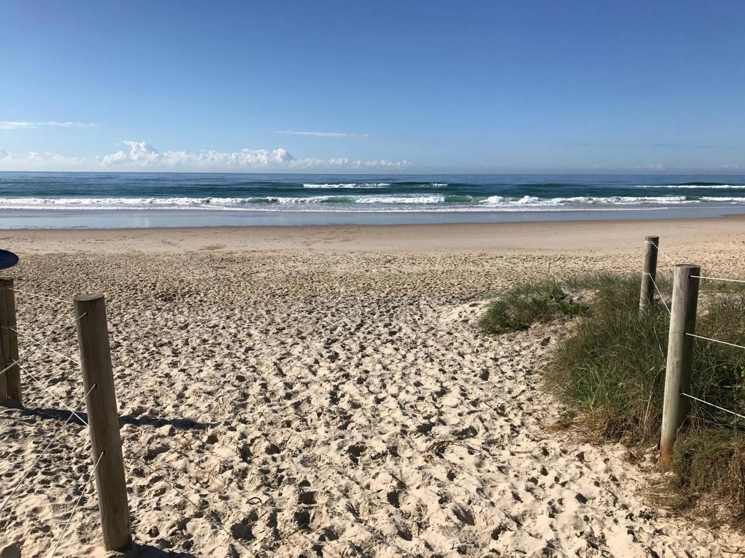 Beach in Tallow Beach Motel