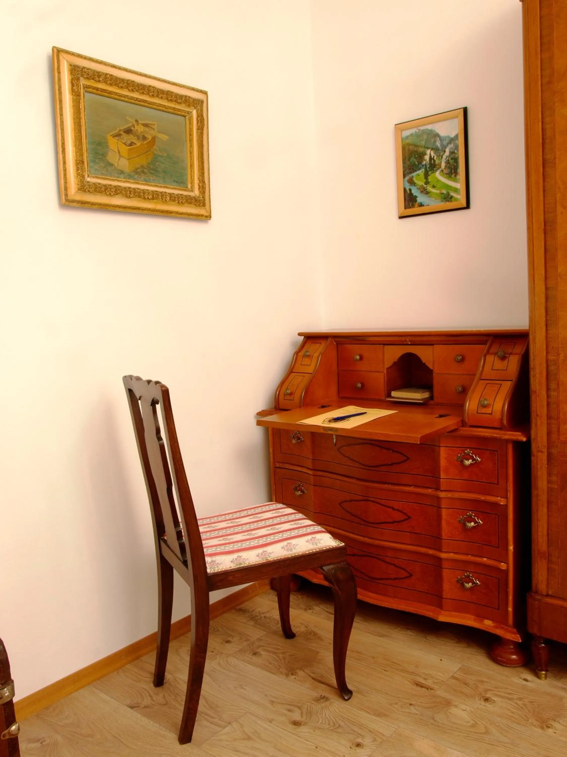 Decorative detail in Hotel Puntijar