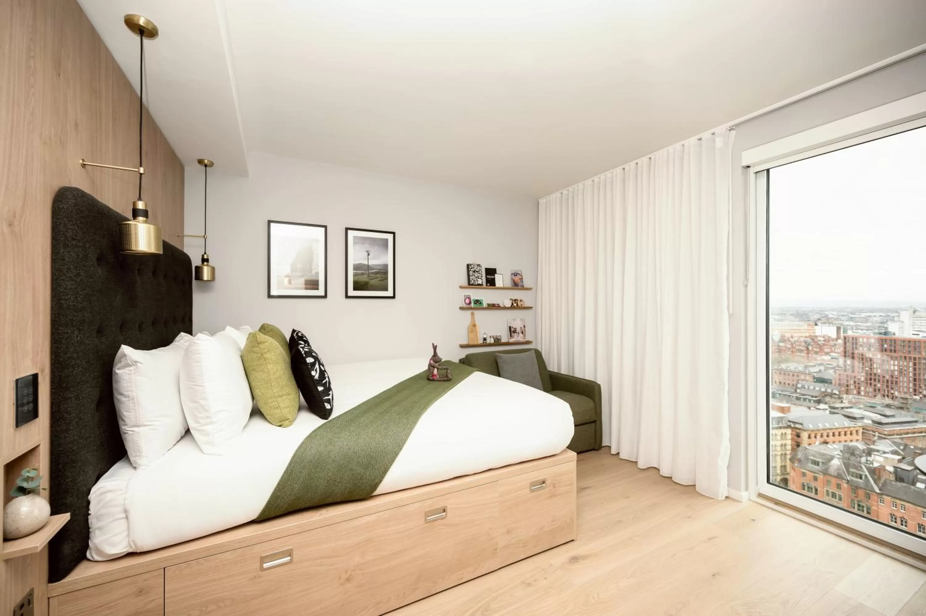 Bed in Wilde Aparthotels Manchester City Centre