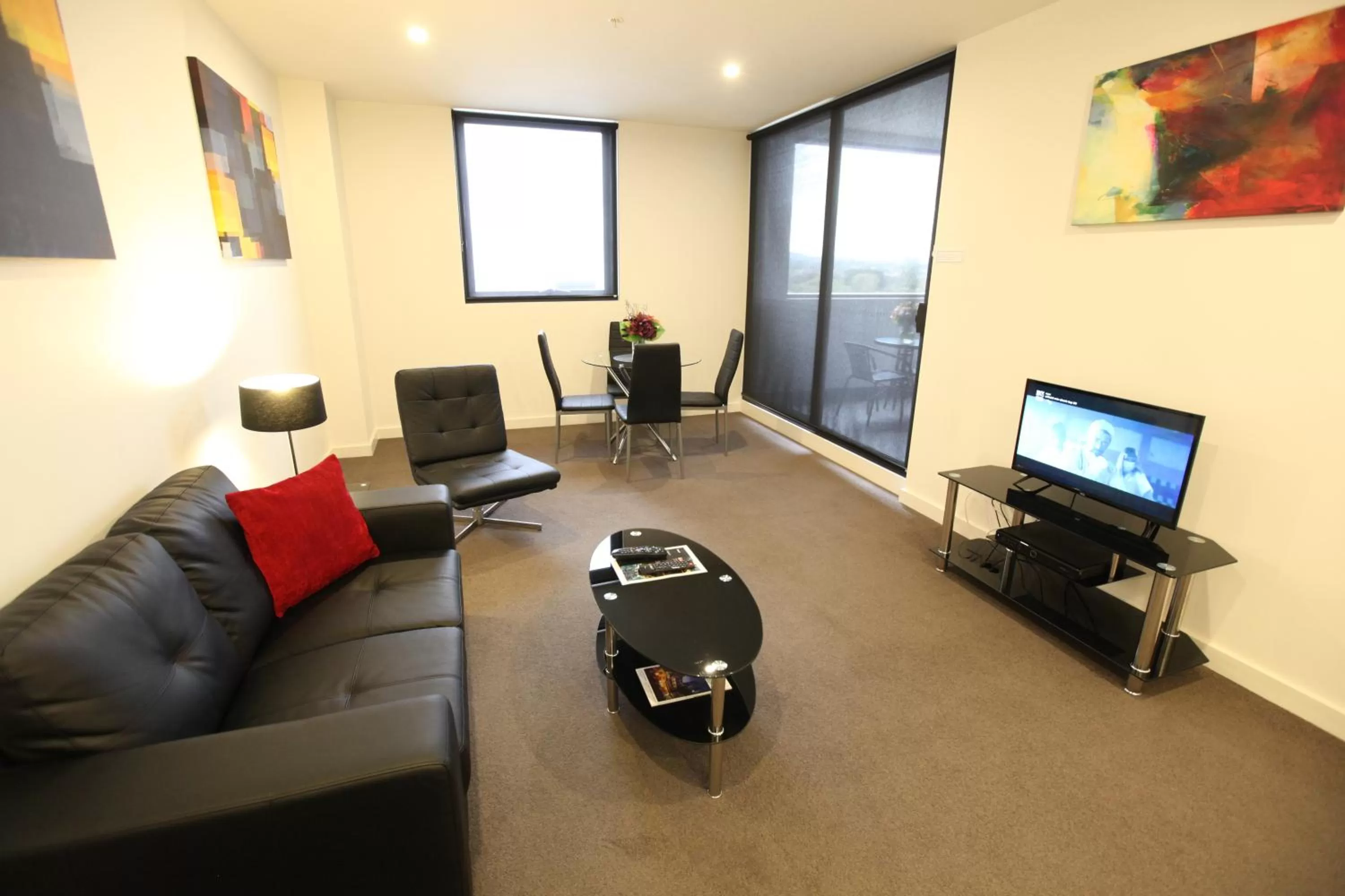 Melbourne Knox Central Apartment Hotel Official