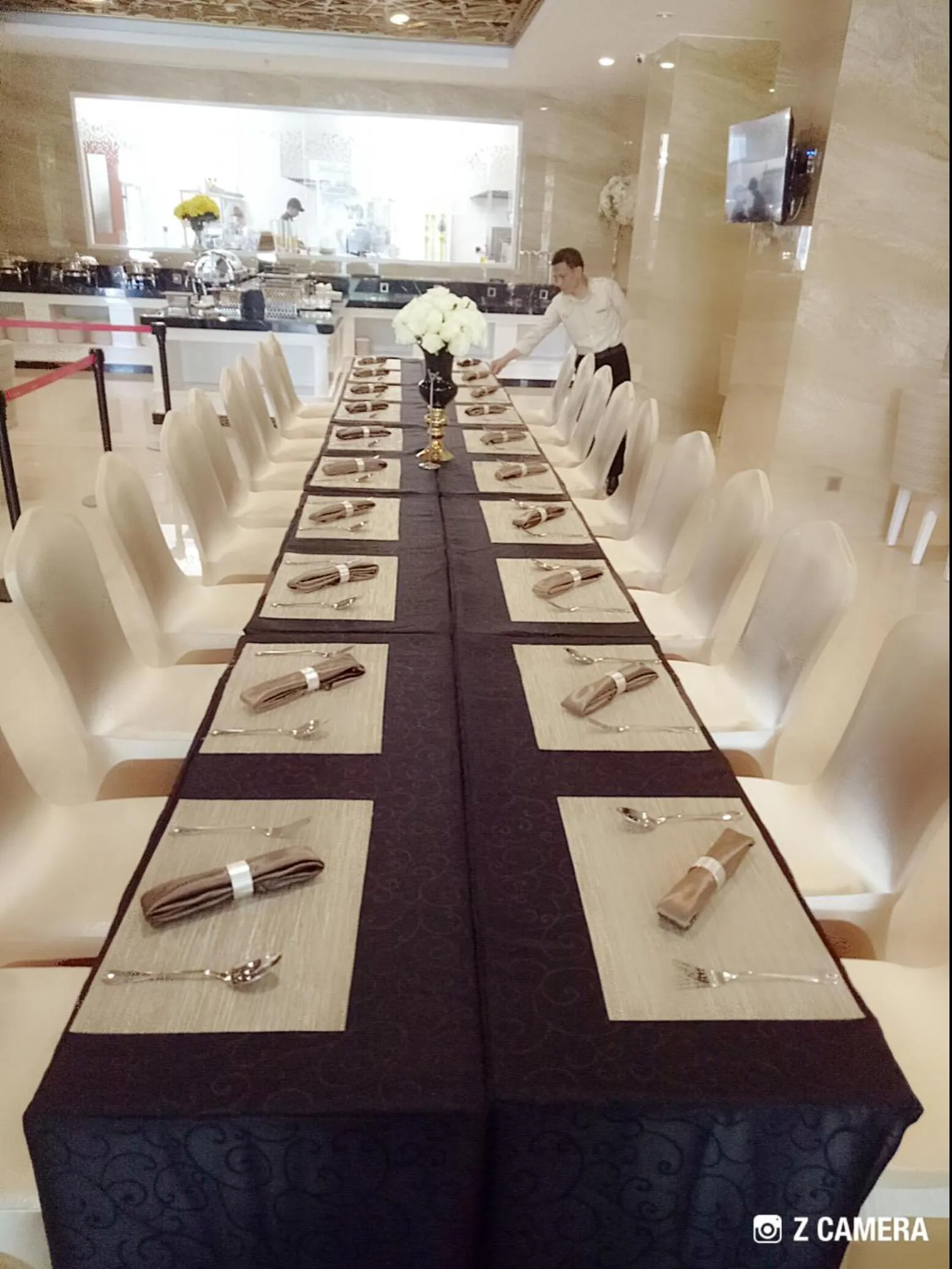 Communal lounge/ TV room in Grand Viveana