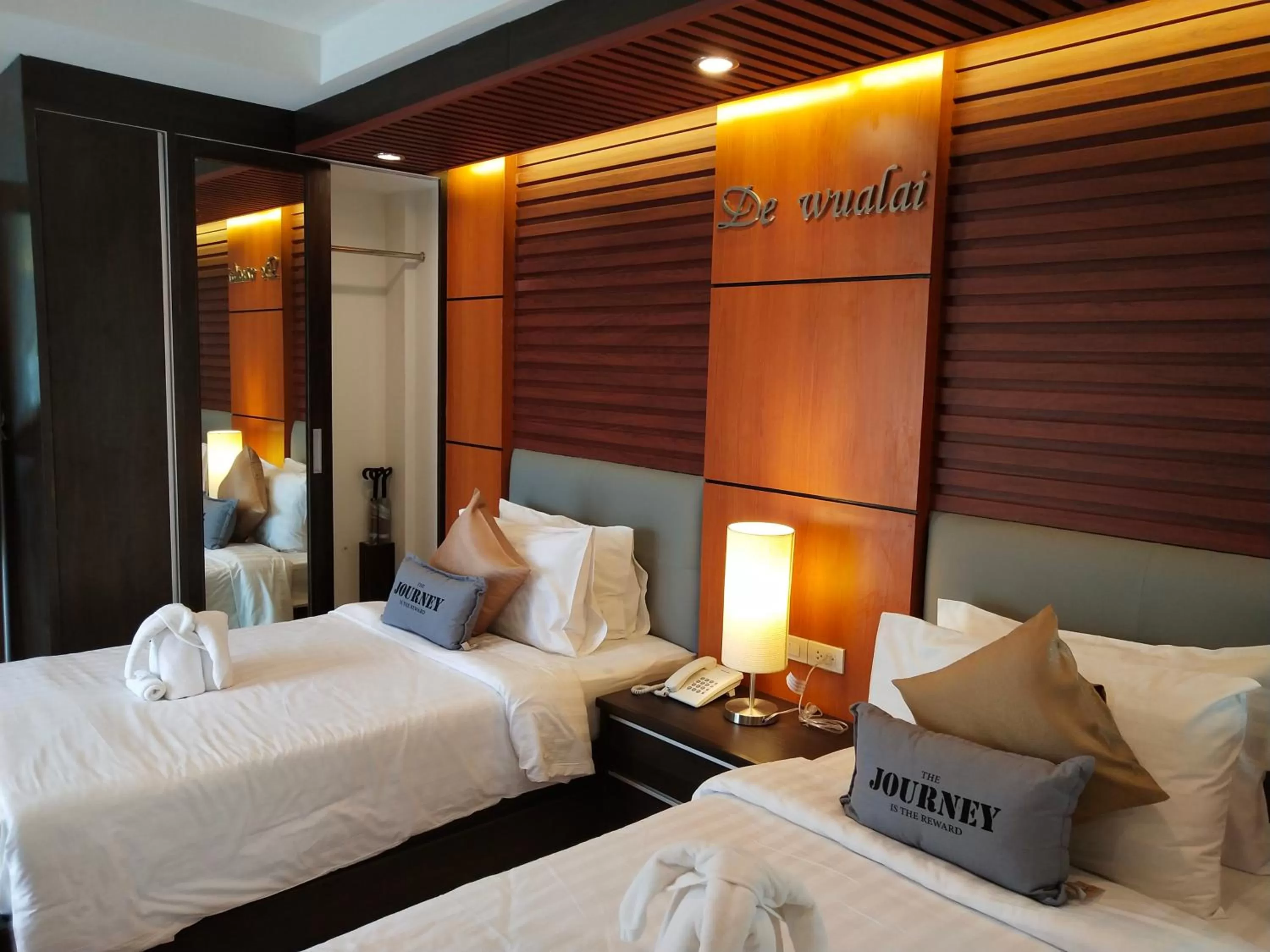 Bedroom, Bed in Hotel De Wualai