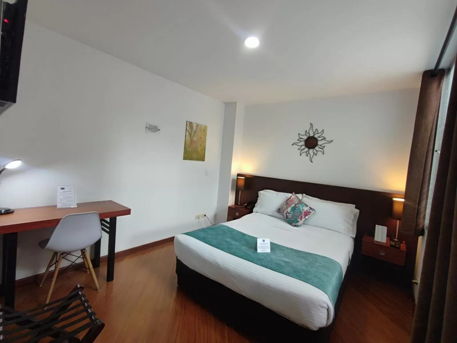 Bedroom, Bed in Hotel Casa Galvez