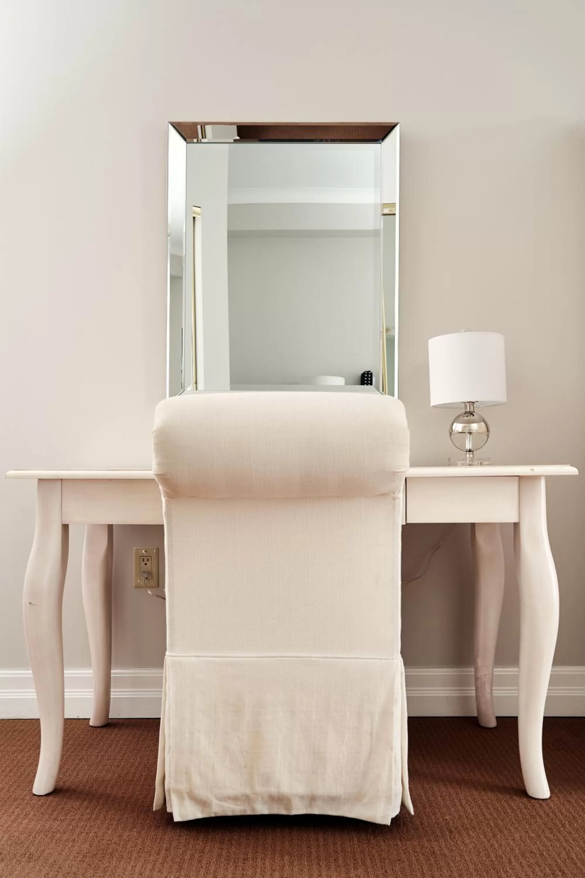 Bedroom in RiverRock Inn