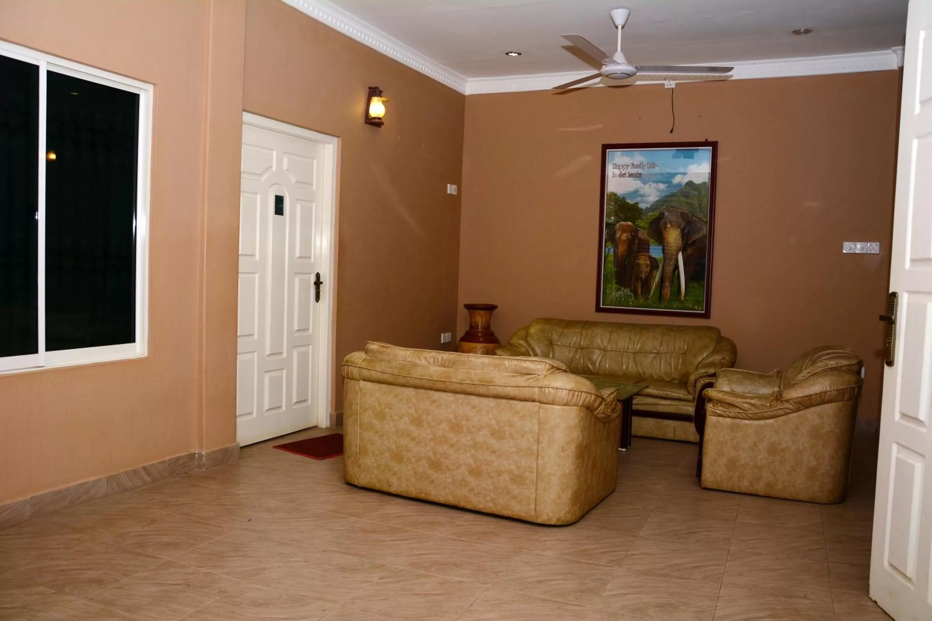 Seating area in JKAB Park Hotel