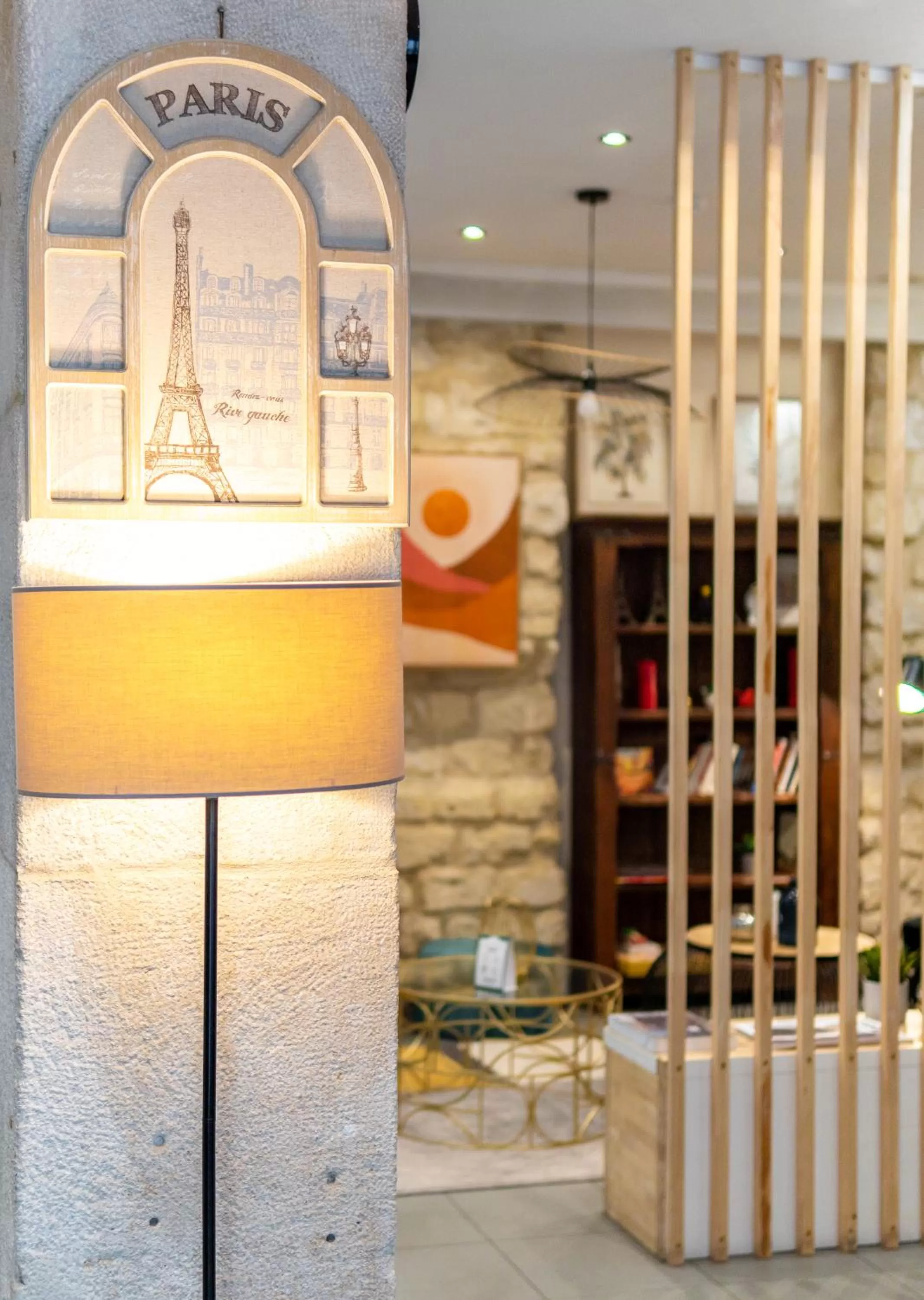 Living room in Hotel Lilas Blanc