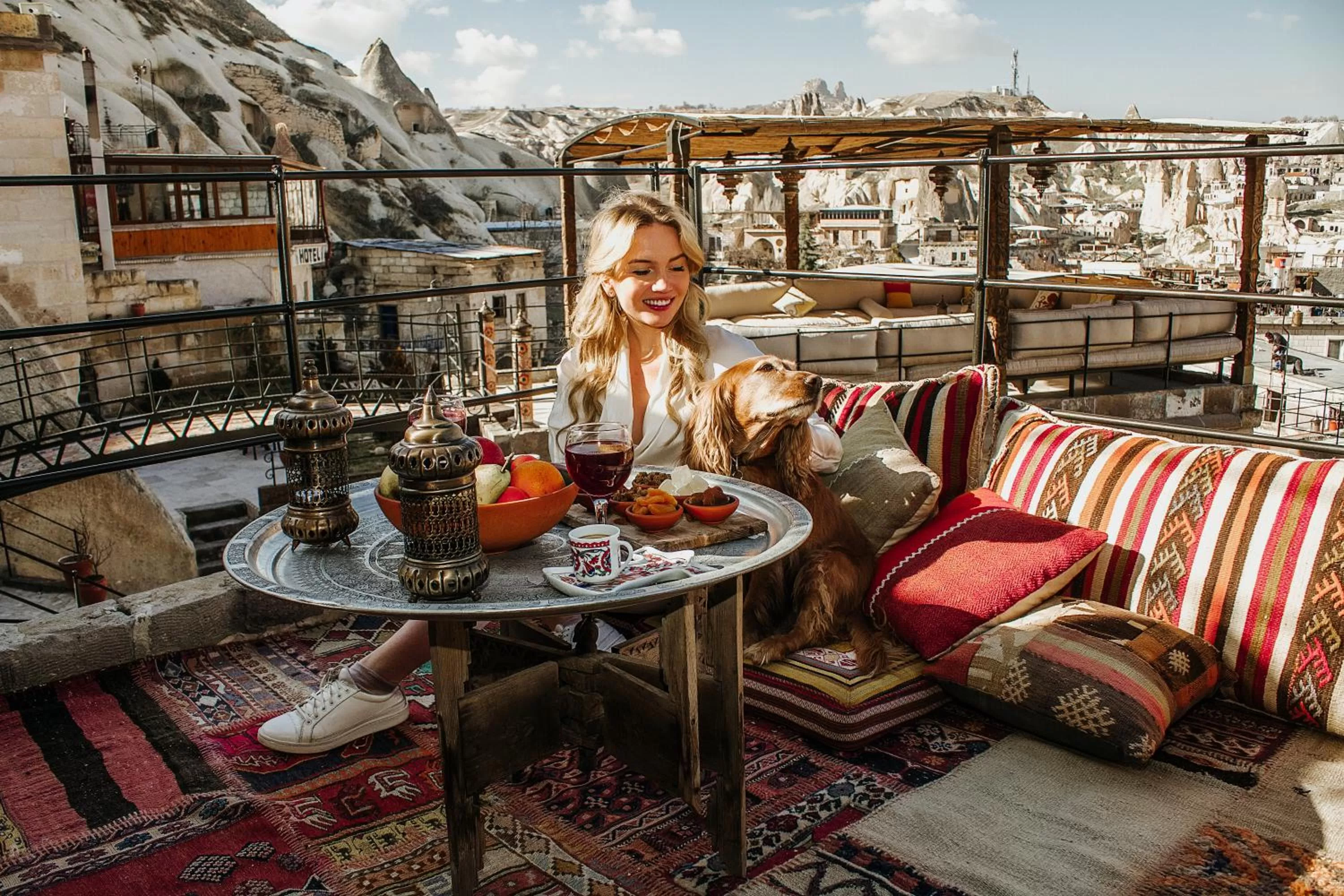 People in Artemis Cave Suites & Spa- Adults Only