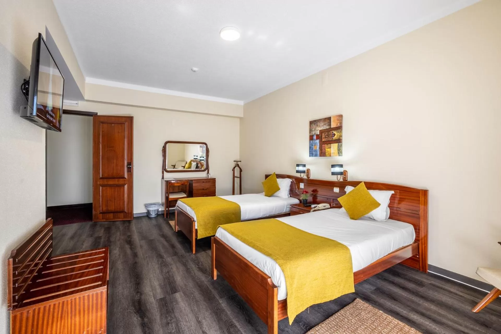 Bed in Hotel Colmeia