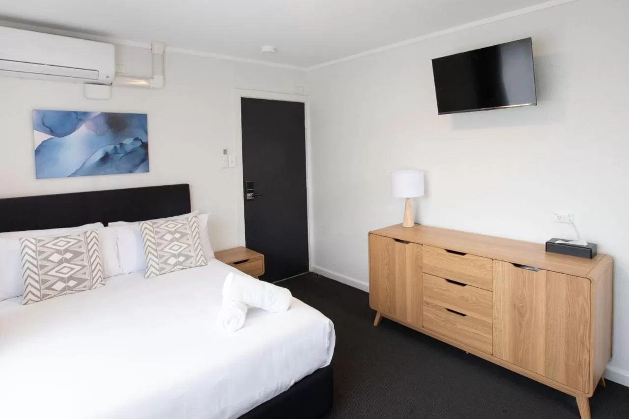 Bed in Blacktown Tavern