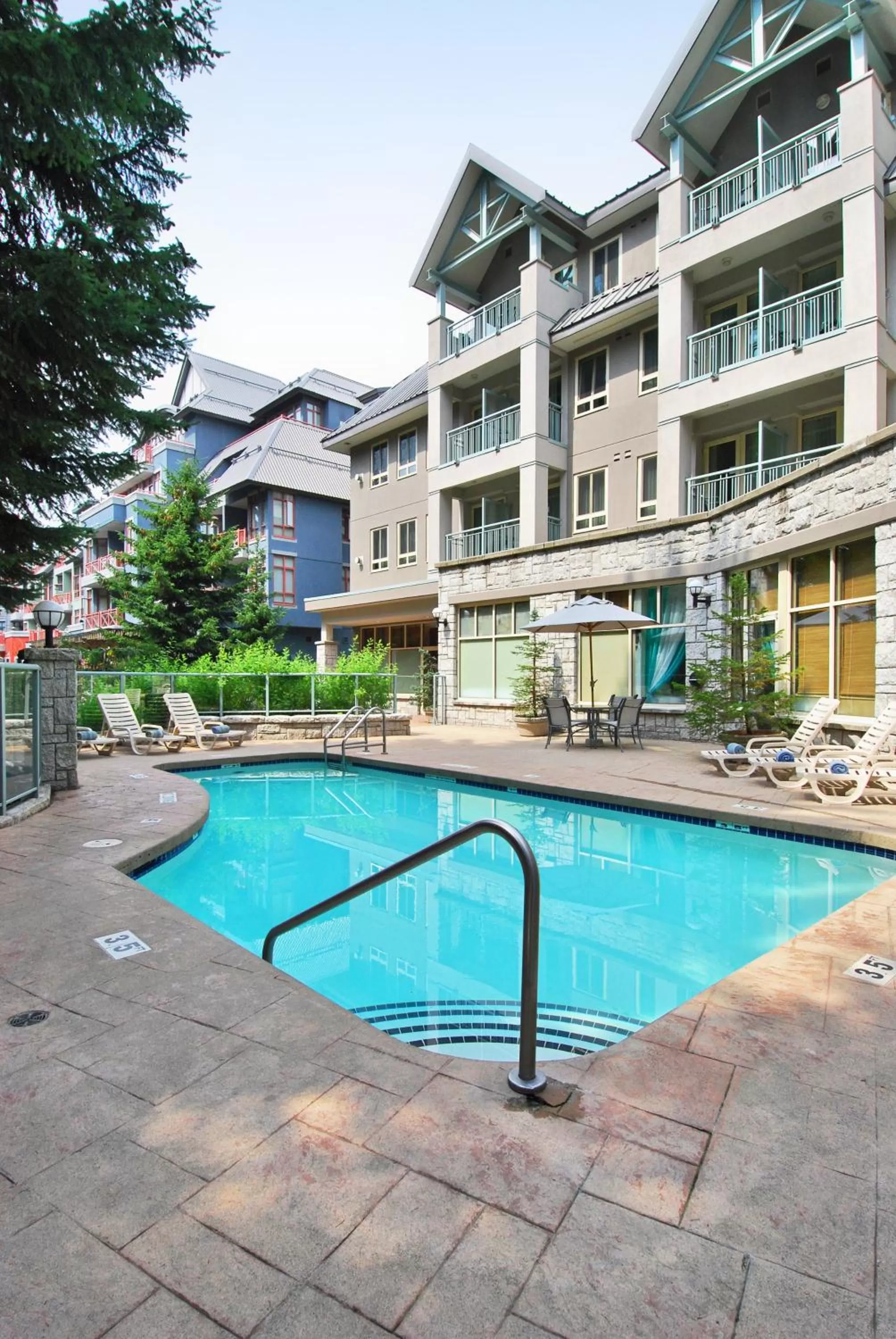 Property building in Summit Lodge Boutique Hotel by Paradox