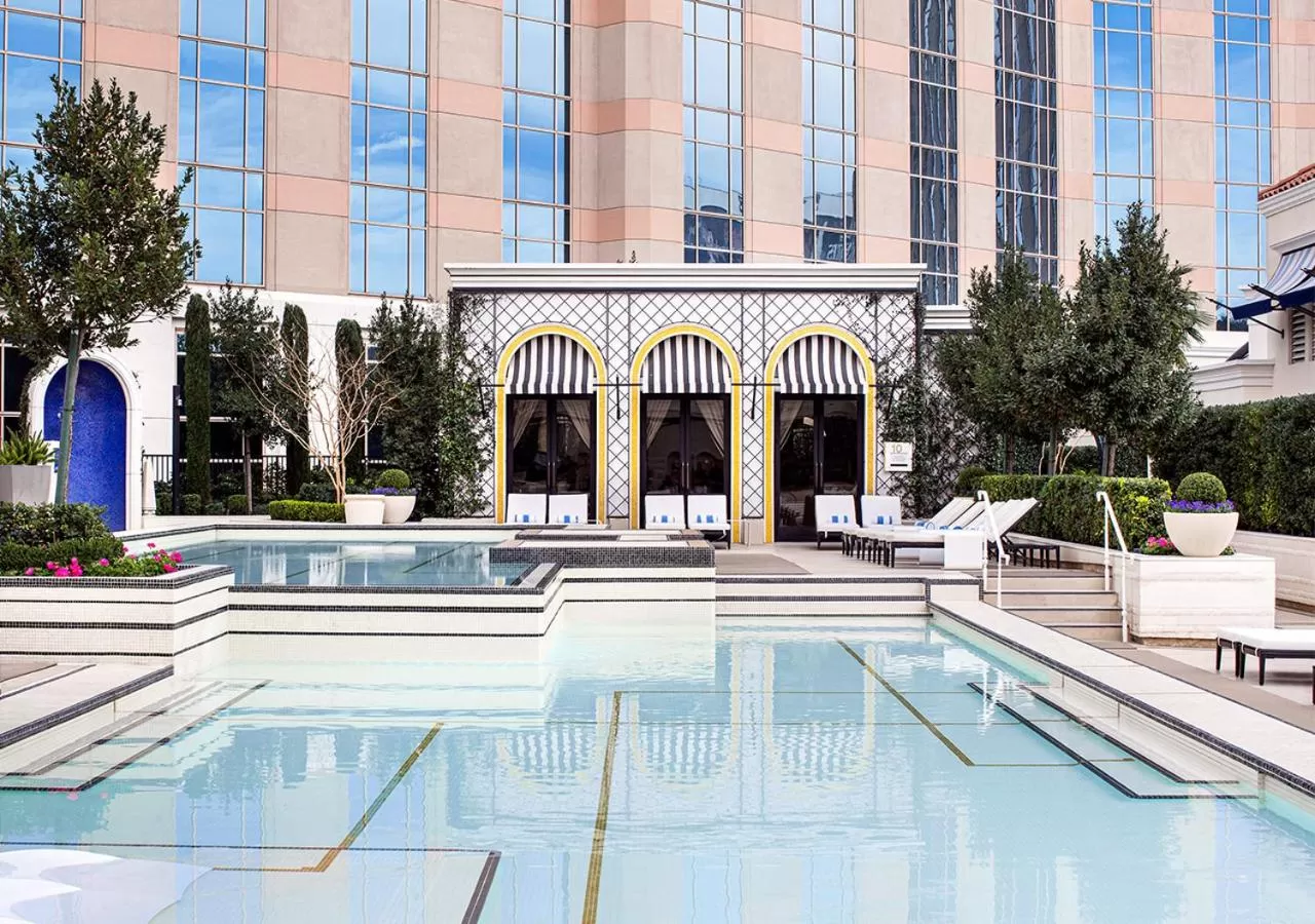 Swimming pool in The Venetian® Resort Las Vegas