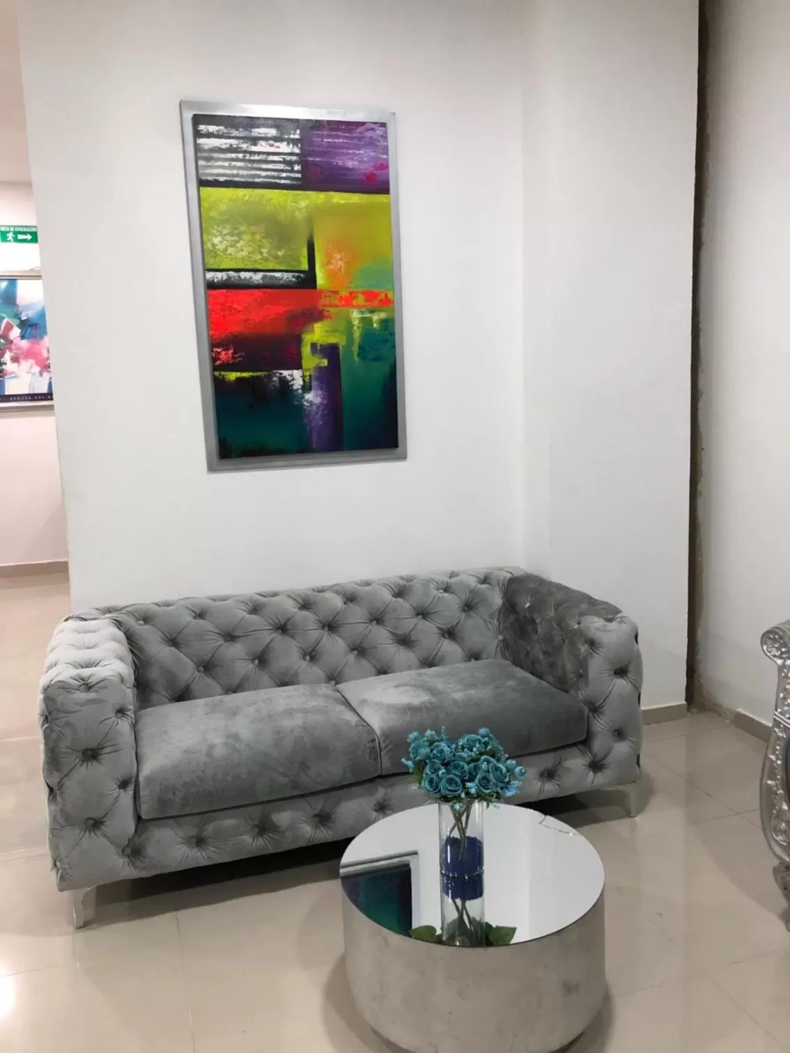 Seating Area in Hotel Platinum Barranquilla