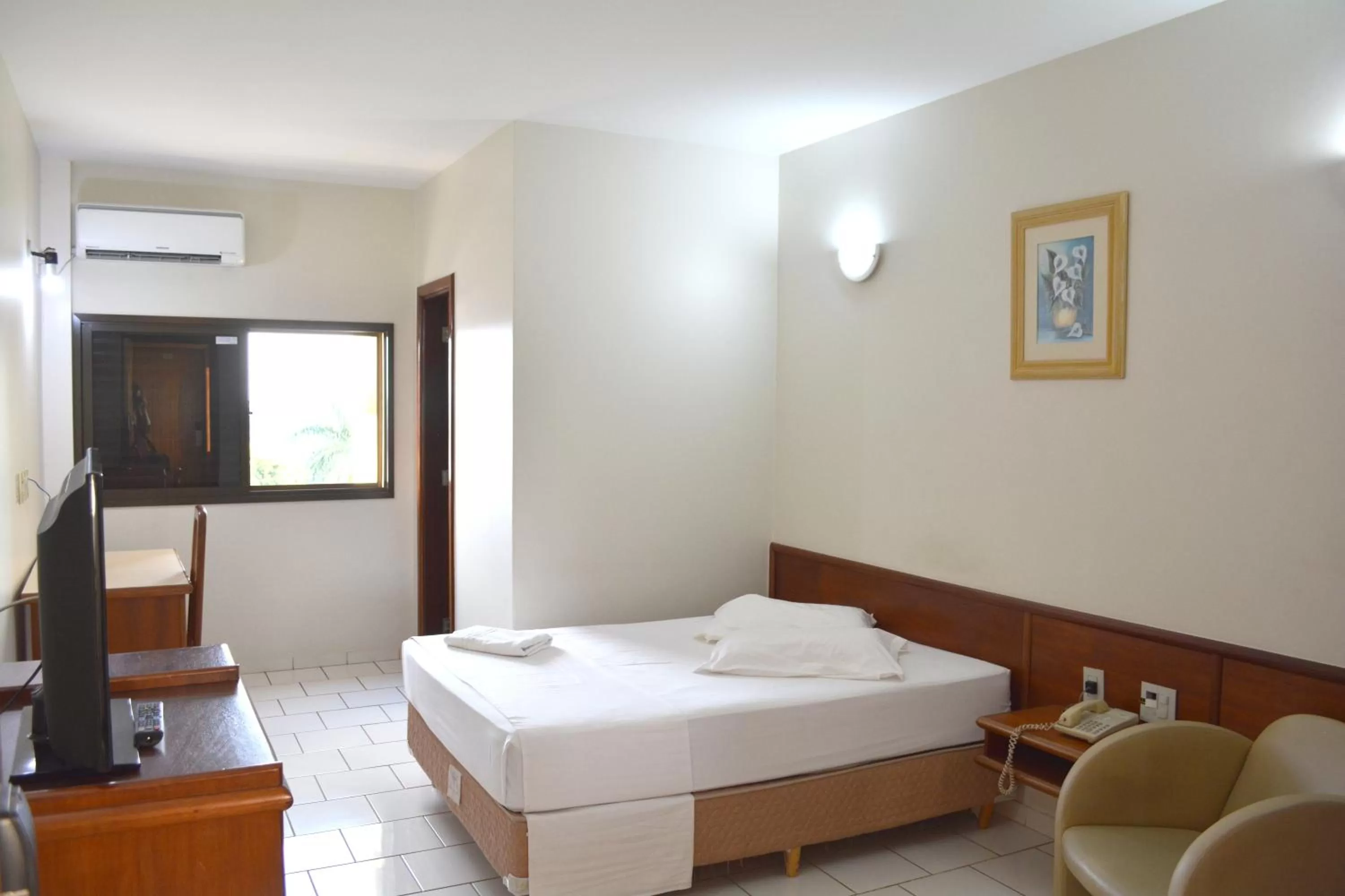 Bed in Sara Palace Hotel