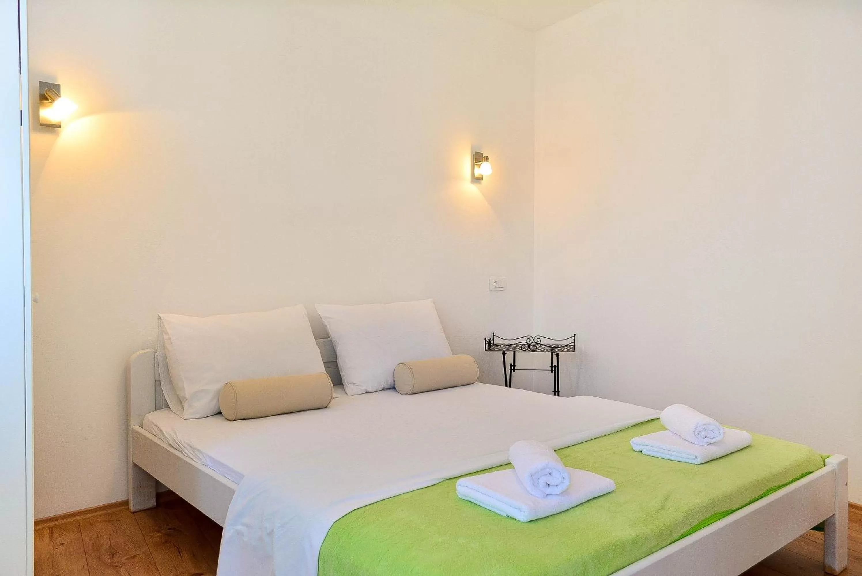 Bedroom, Bed in Golden B&B