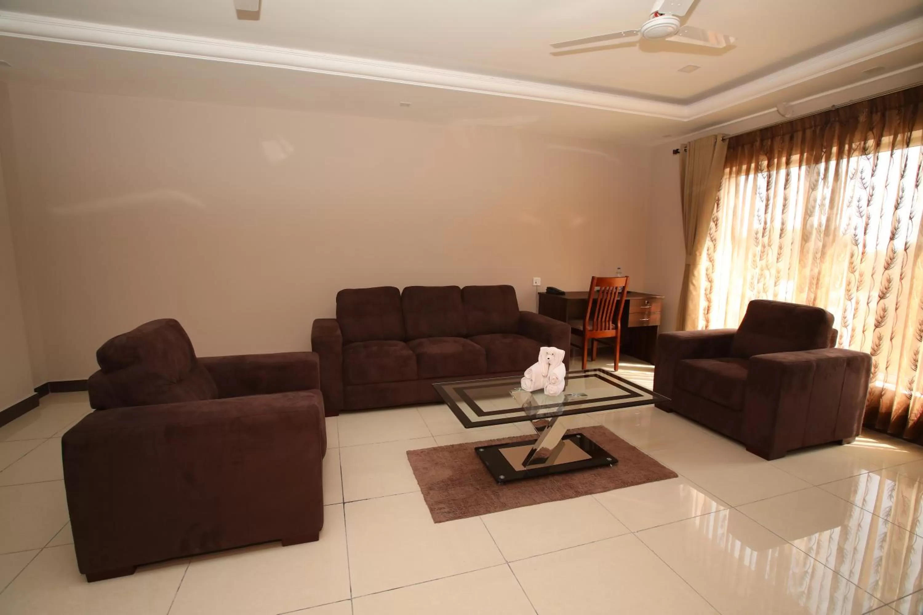 Living room in Hotel Golden Gateway