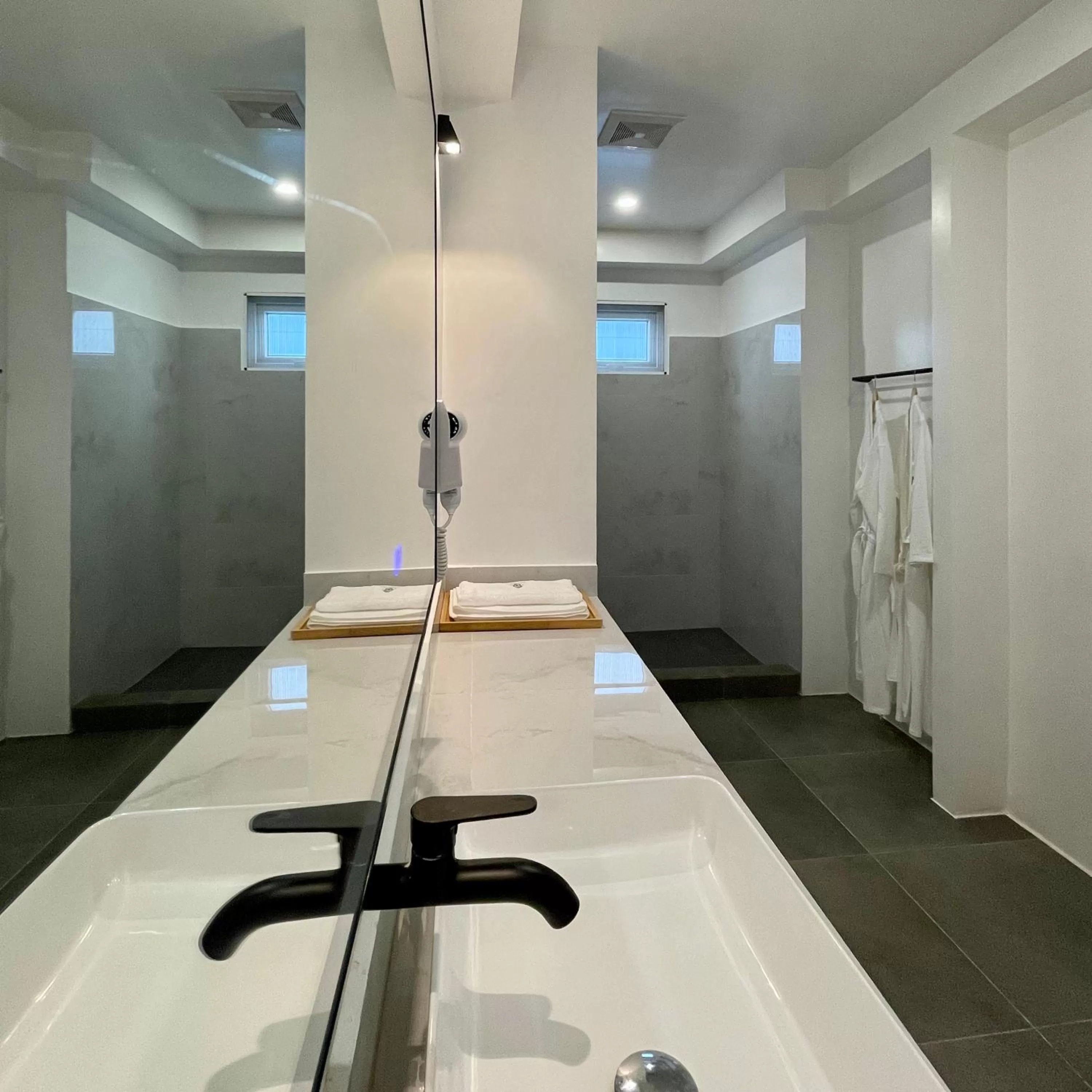 Shower in Bathala Resort