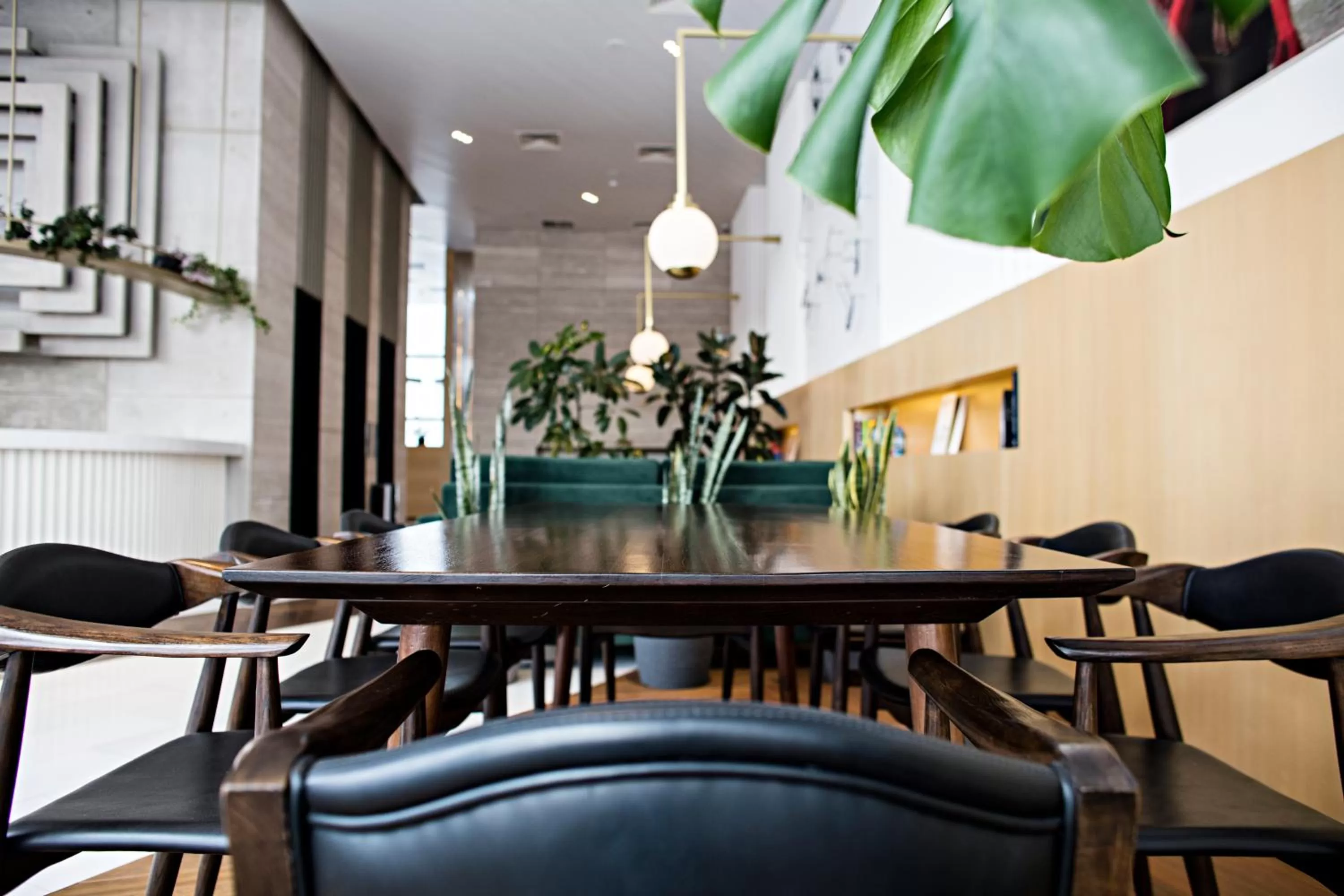 Living room in Met Hotel