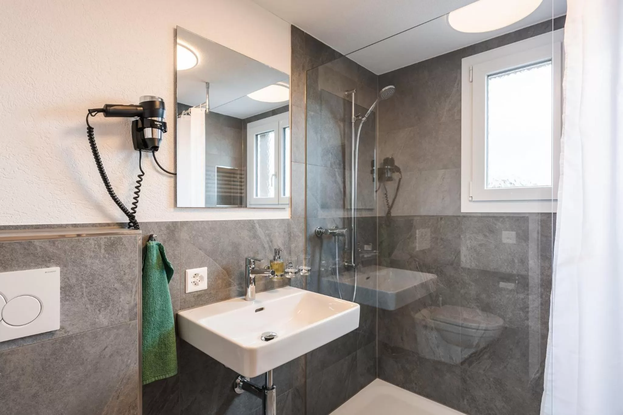 Bathroom in B&B Hof Grosschreie