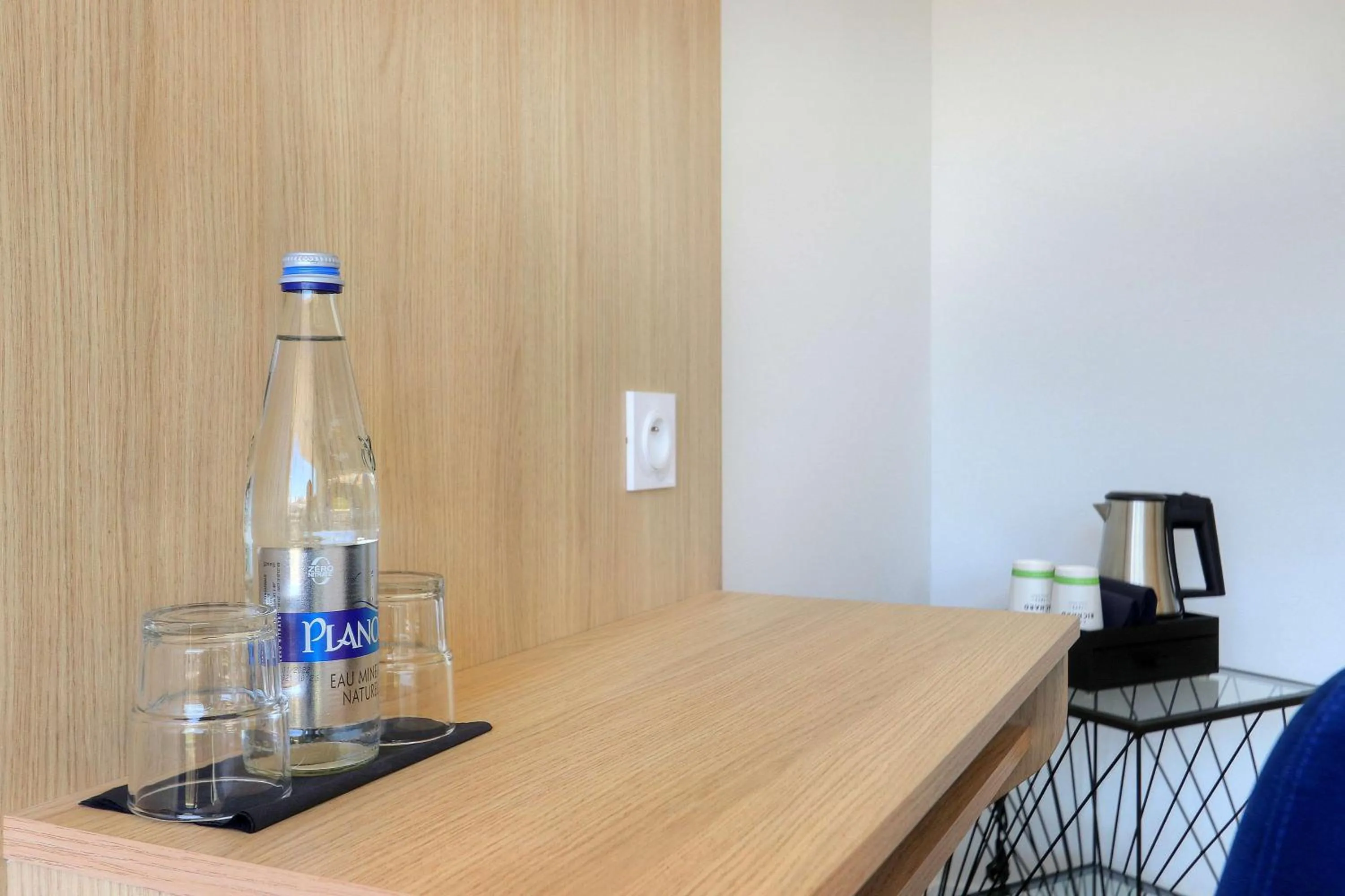 Photo of the whole room in Best Western Hôtel Le Bellevue Quiberon