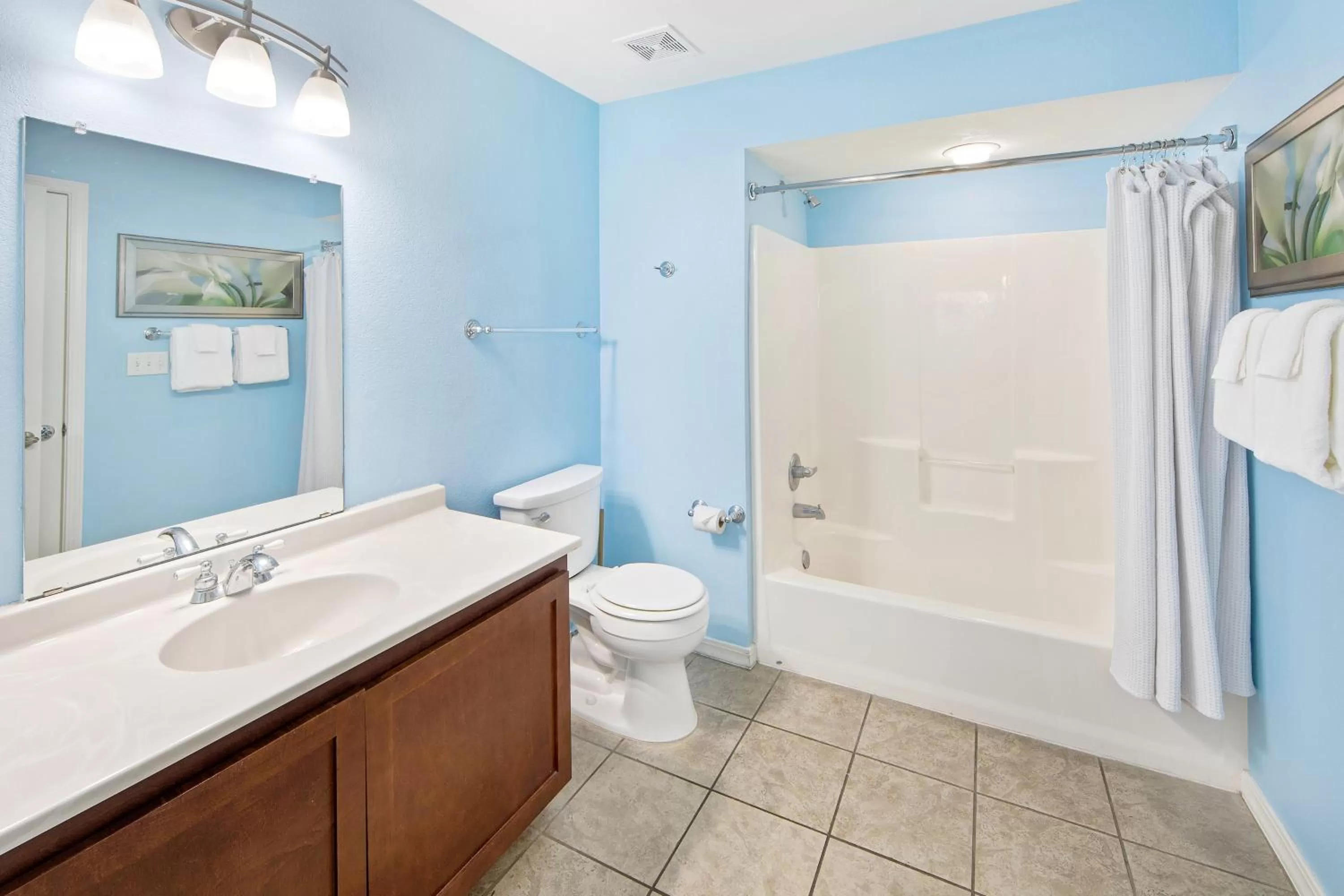 Bathroom in Holiday Inn Club Vacations Hill Country Resort at Canyon Lake