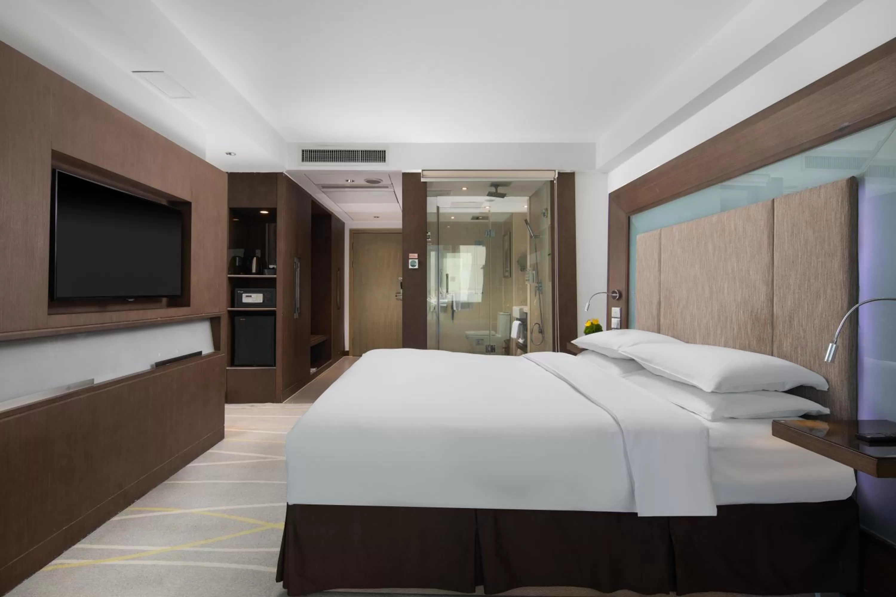 Bed in Novotel Nanjing Central