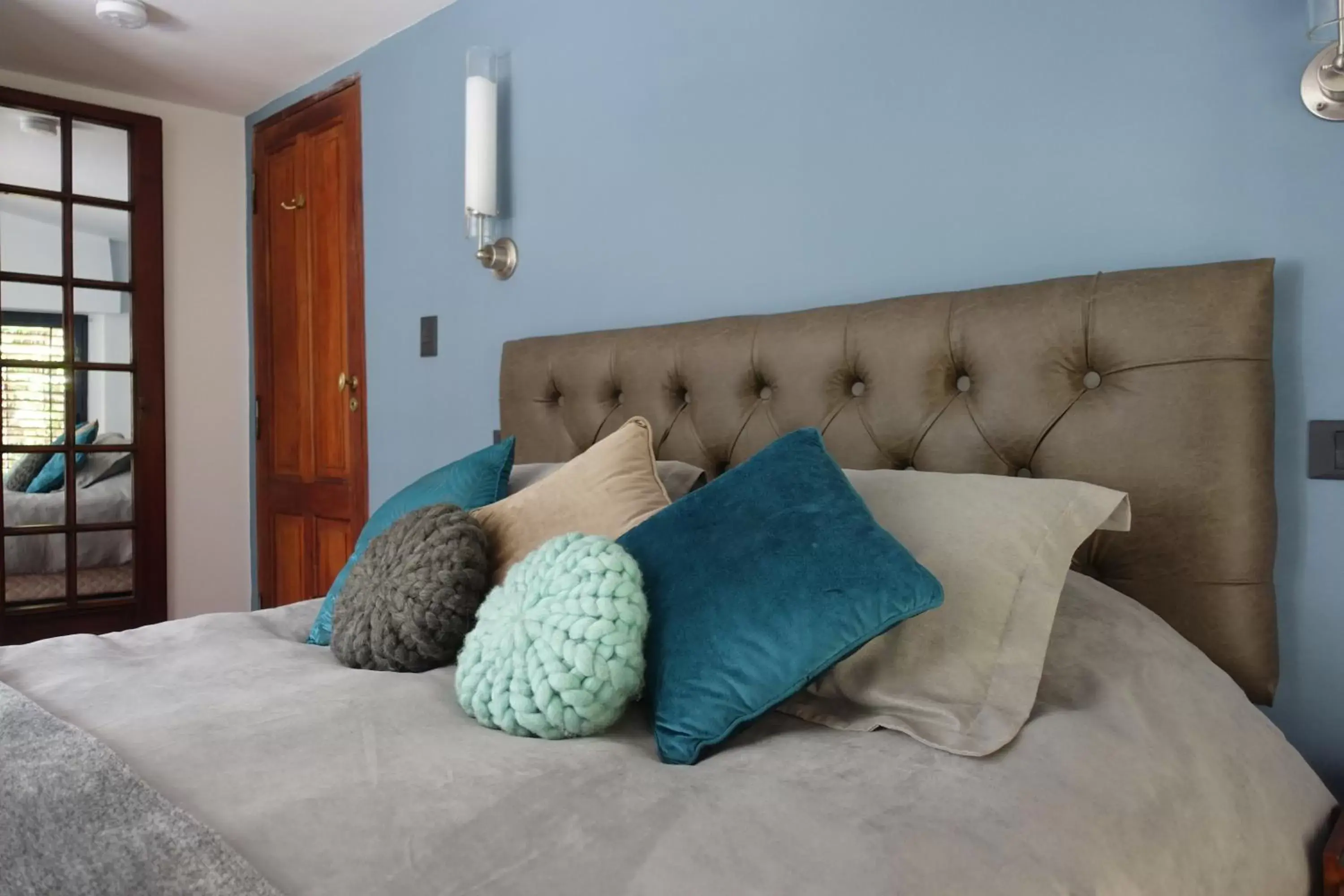 Classic Double Room in Le Petit Palais Classic Double Room in Le Petit Palais