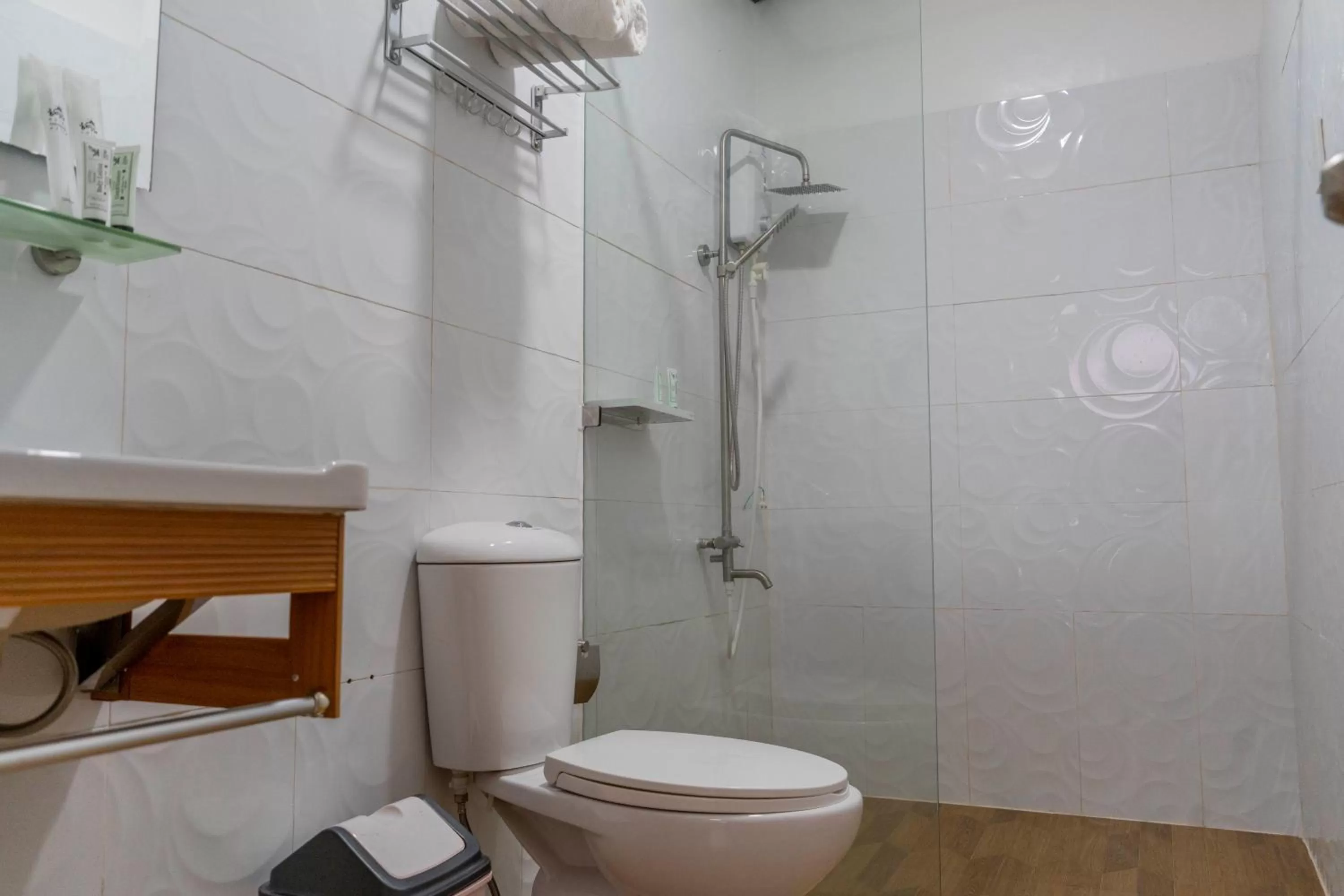 Bathroom in Espacio Resort Bohol