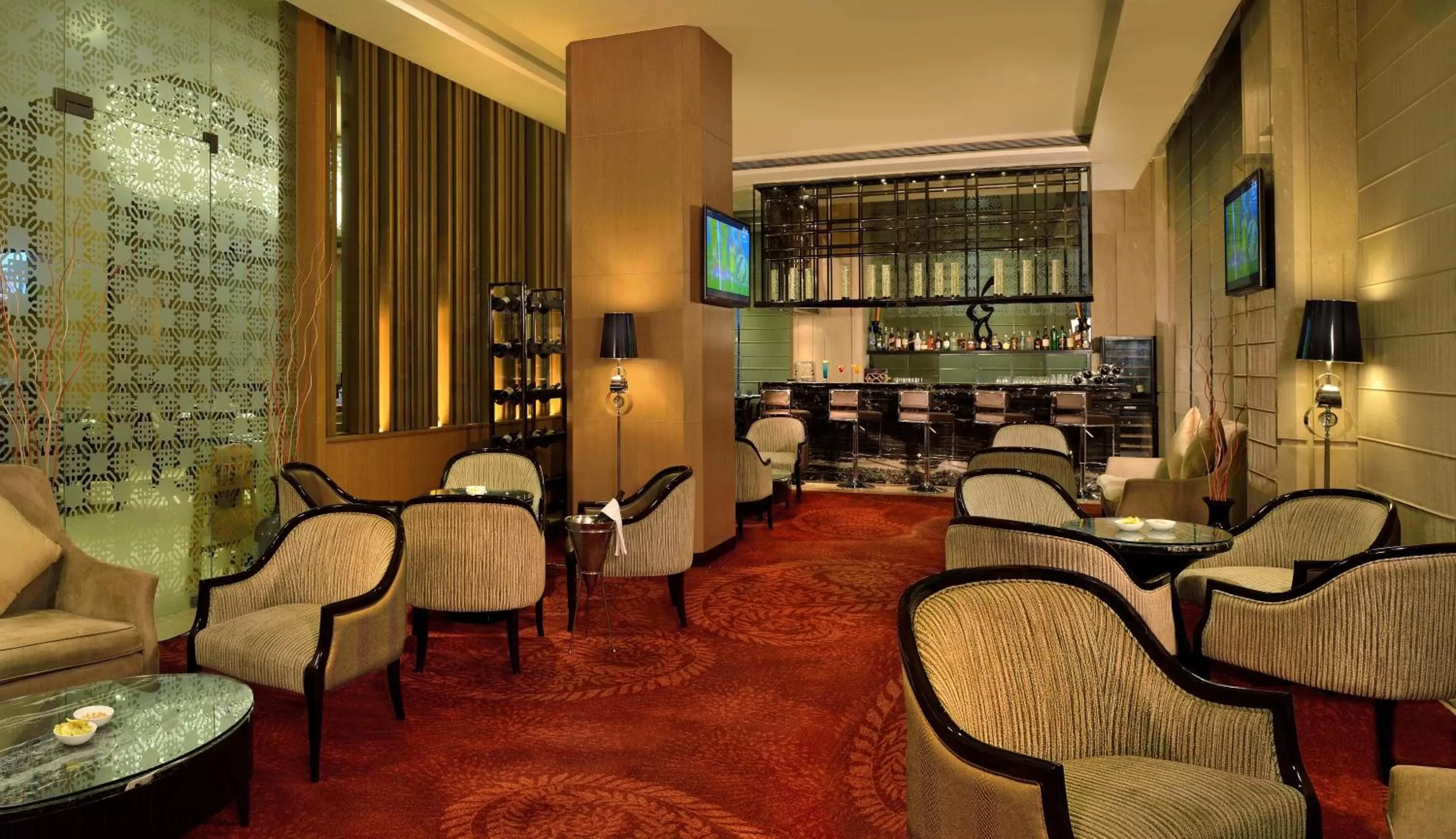 Lounge or bar in Radisson Blu Jaipur