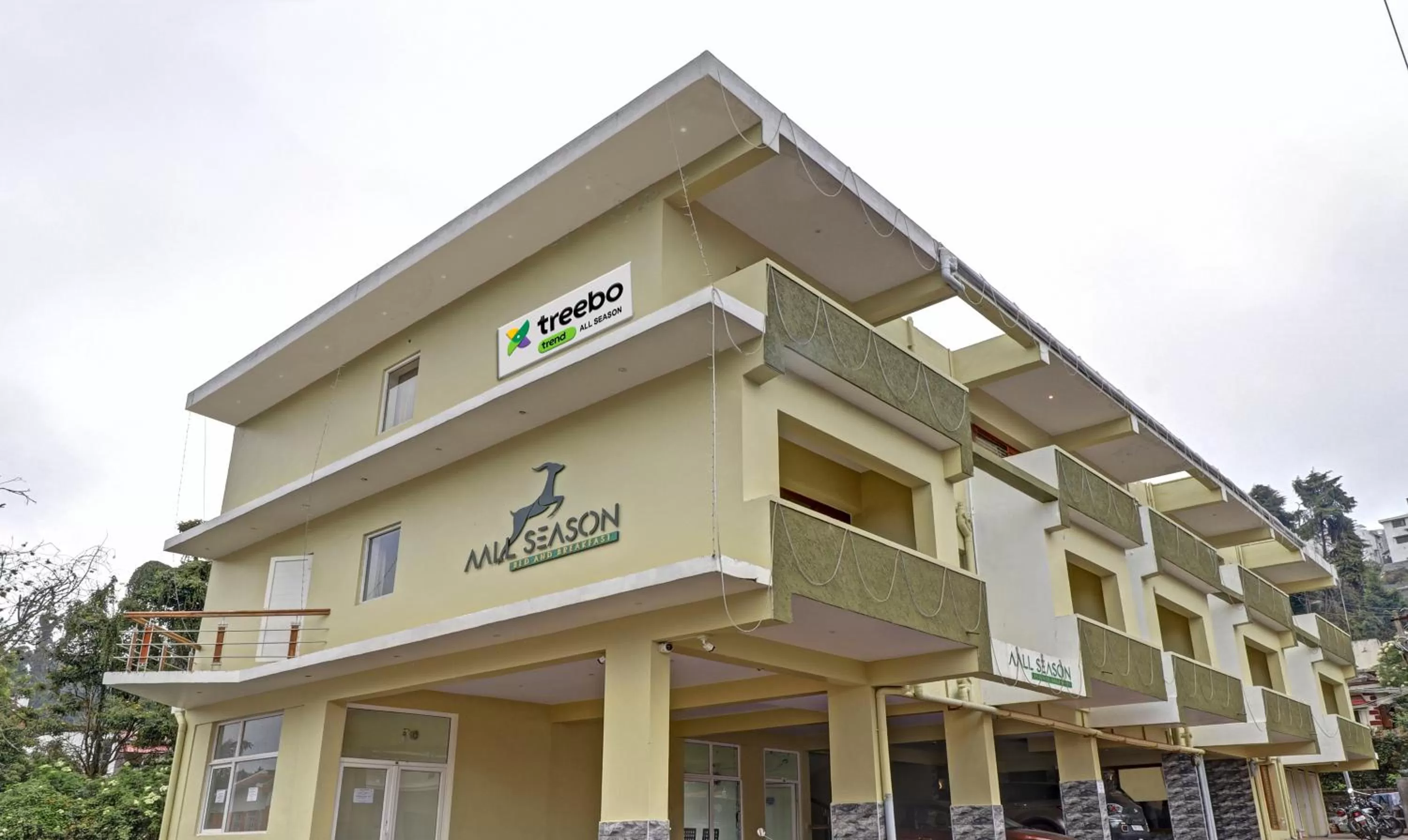 Property building in Treebo Aall Season