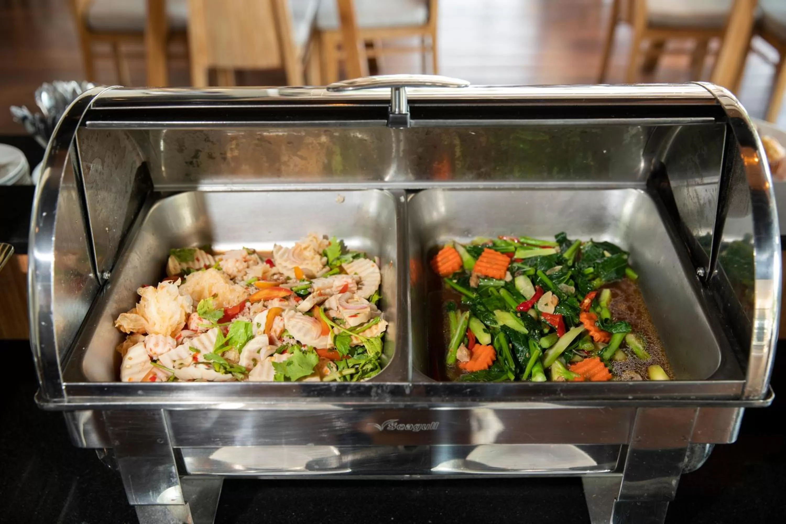 Food in The VELO'S Hotel and Pumptrack