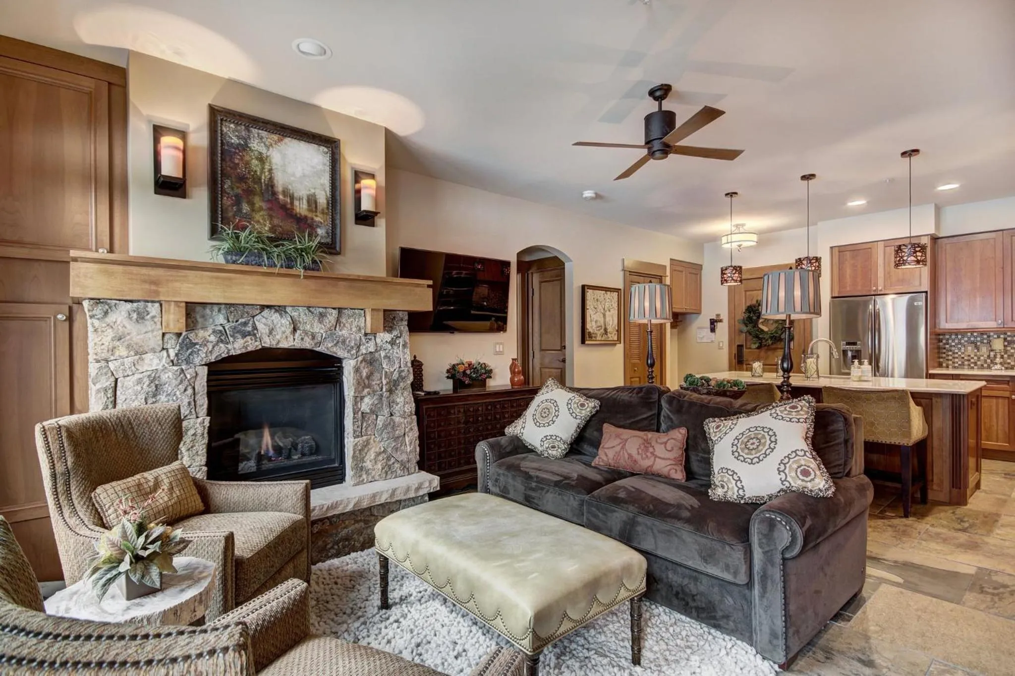 Living room in Timbers & Lone Eagle by Vail Resorts