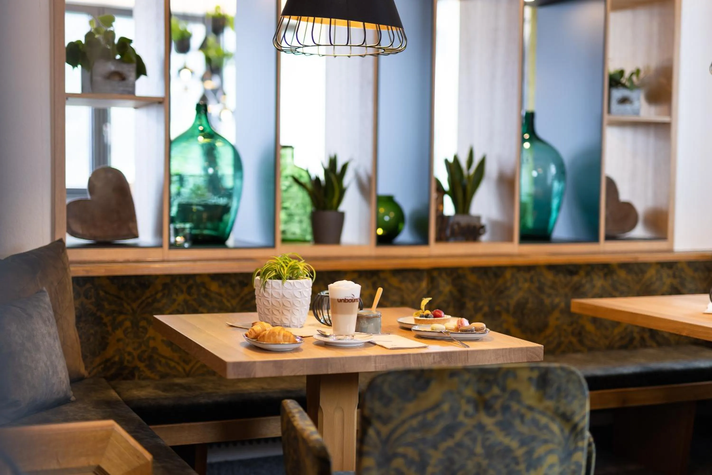 Restaurant/places to eat in Aktiv Panoramahotel Daniel