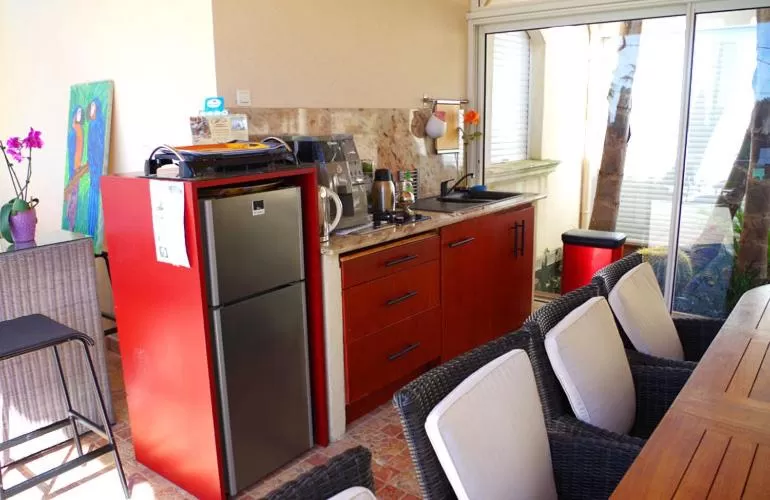 Dining area in B&B Val D'azur