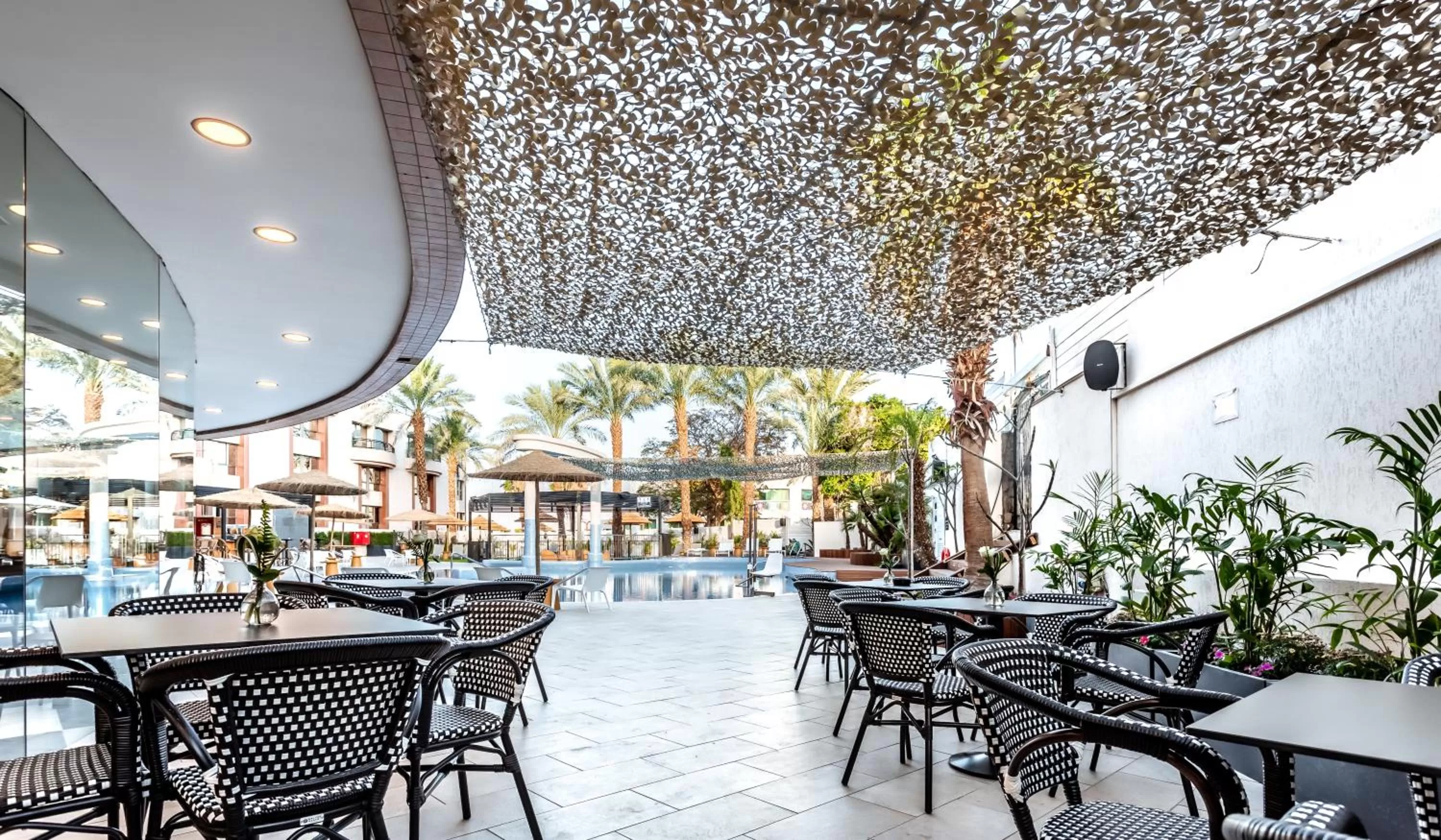 Restaurant/places to eat in Jacob Eilat