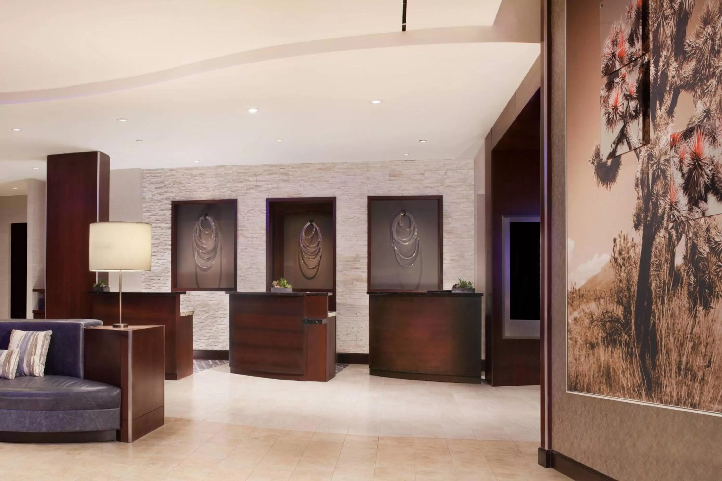 Lobby or reception in Dallas Marriott Downtown