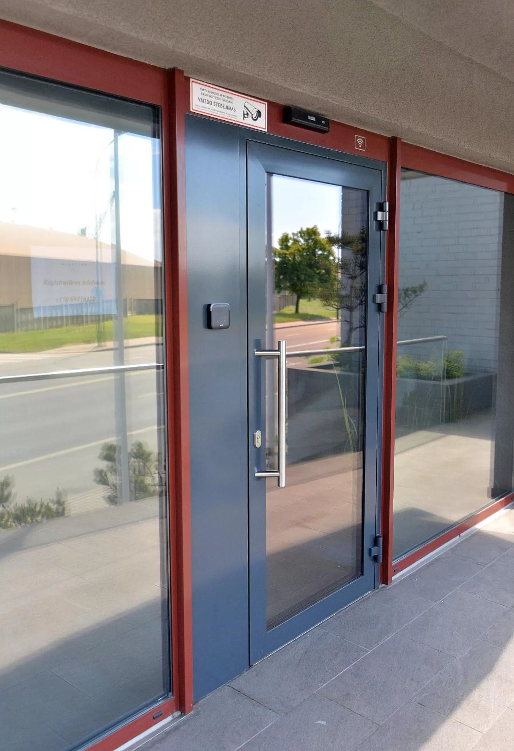 Facade/entrance in Dunetton - self check-in hotel