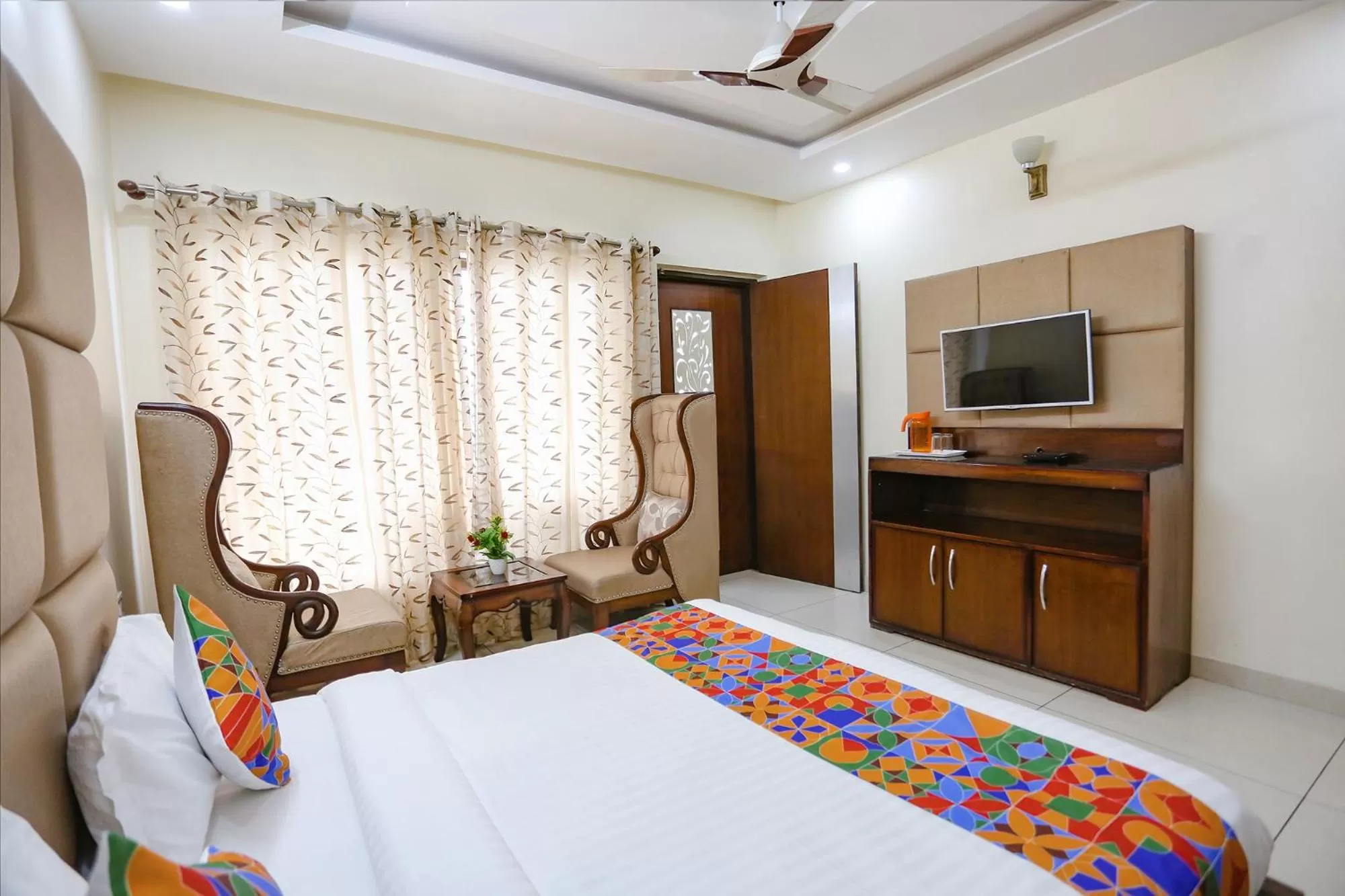 Bed in FabHotel Winter Line Inn