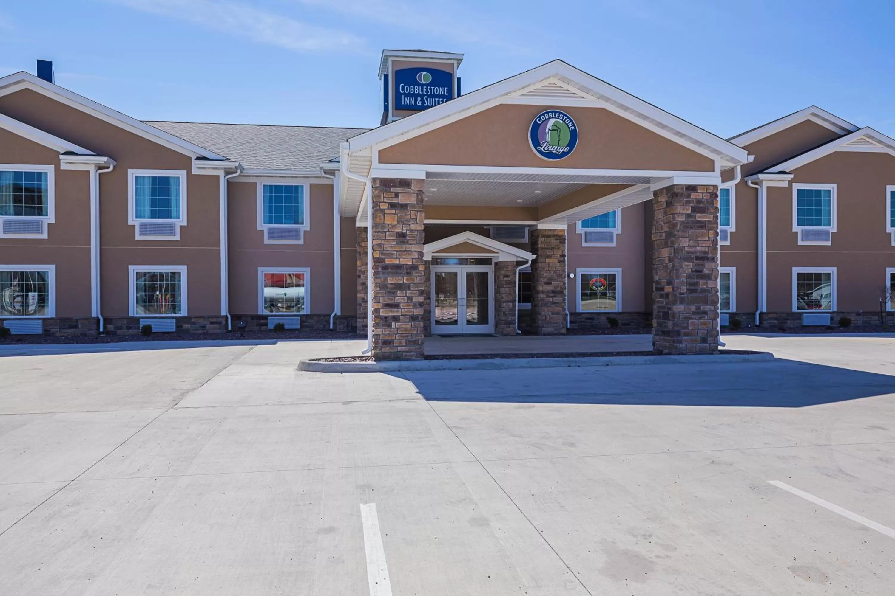 Facade/entrance in Cobblestone Inn & Suites - Altamont