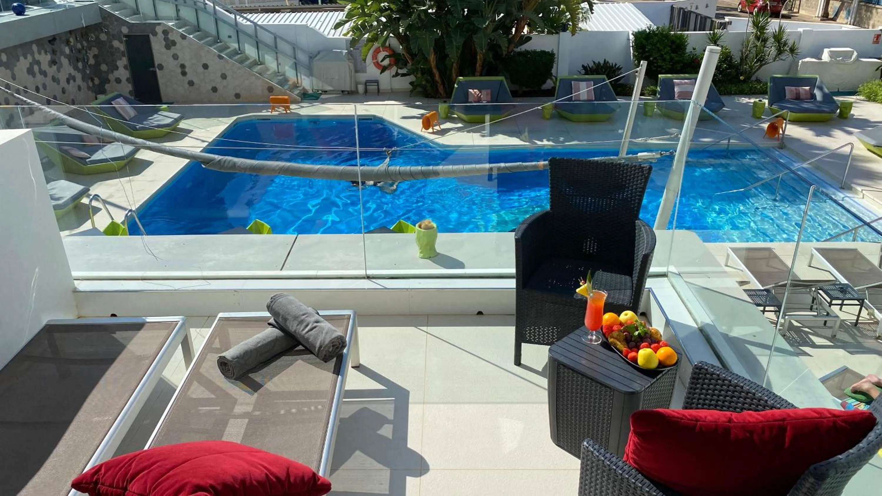 Pool view in Essence Hotel Boutique