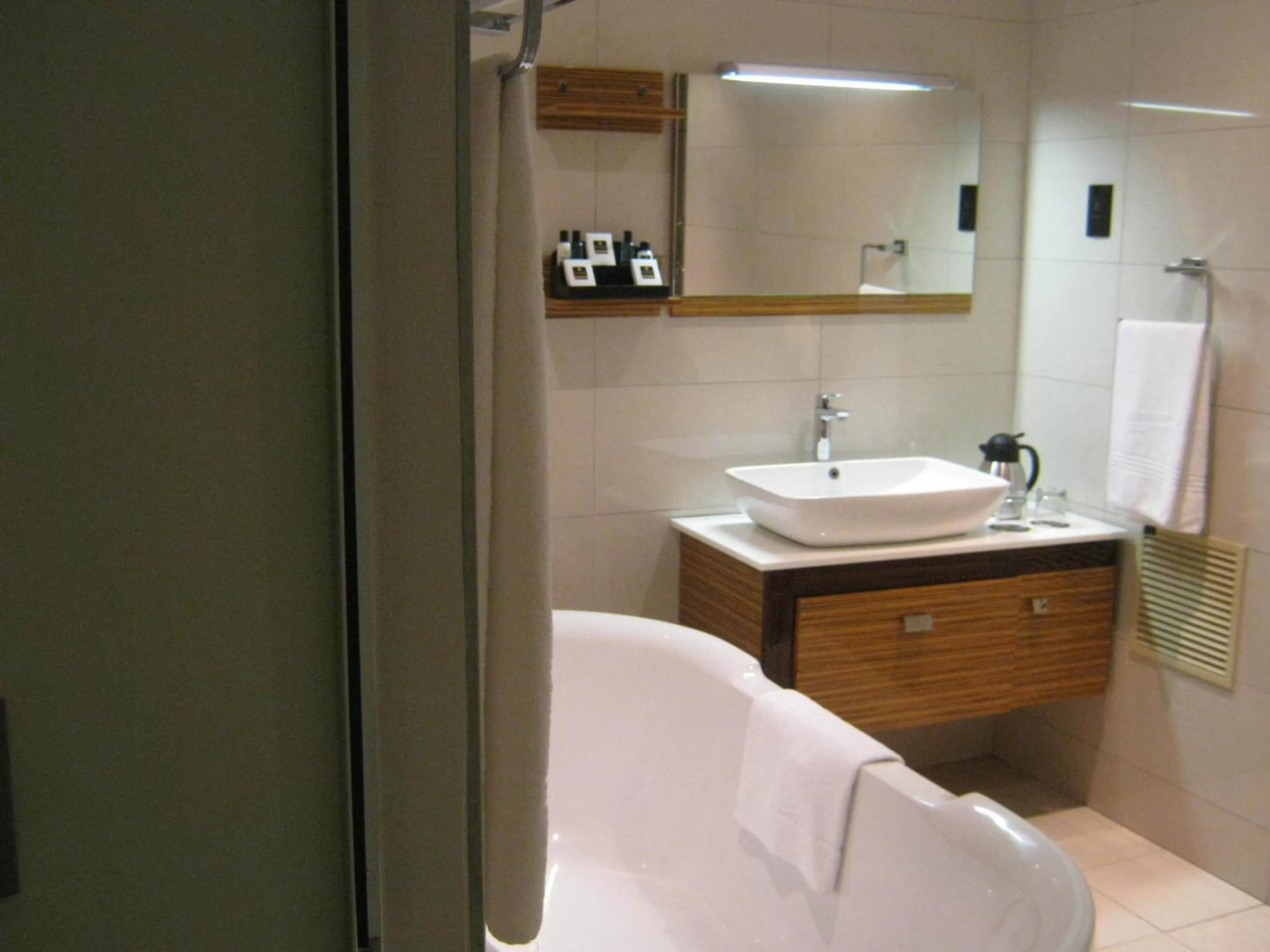 Bathroom in Coastlands Umhlanga Hotel and Convention Centre