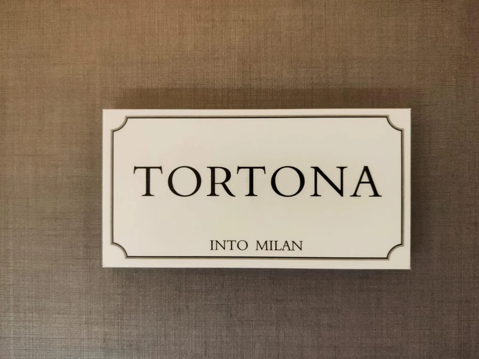 Logo/Certificate/Sign in INTO the heart of MILAN Aparthotel