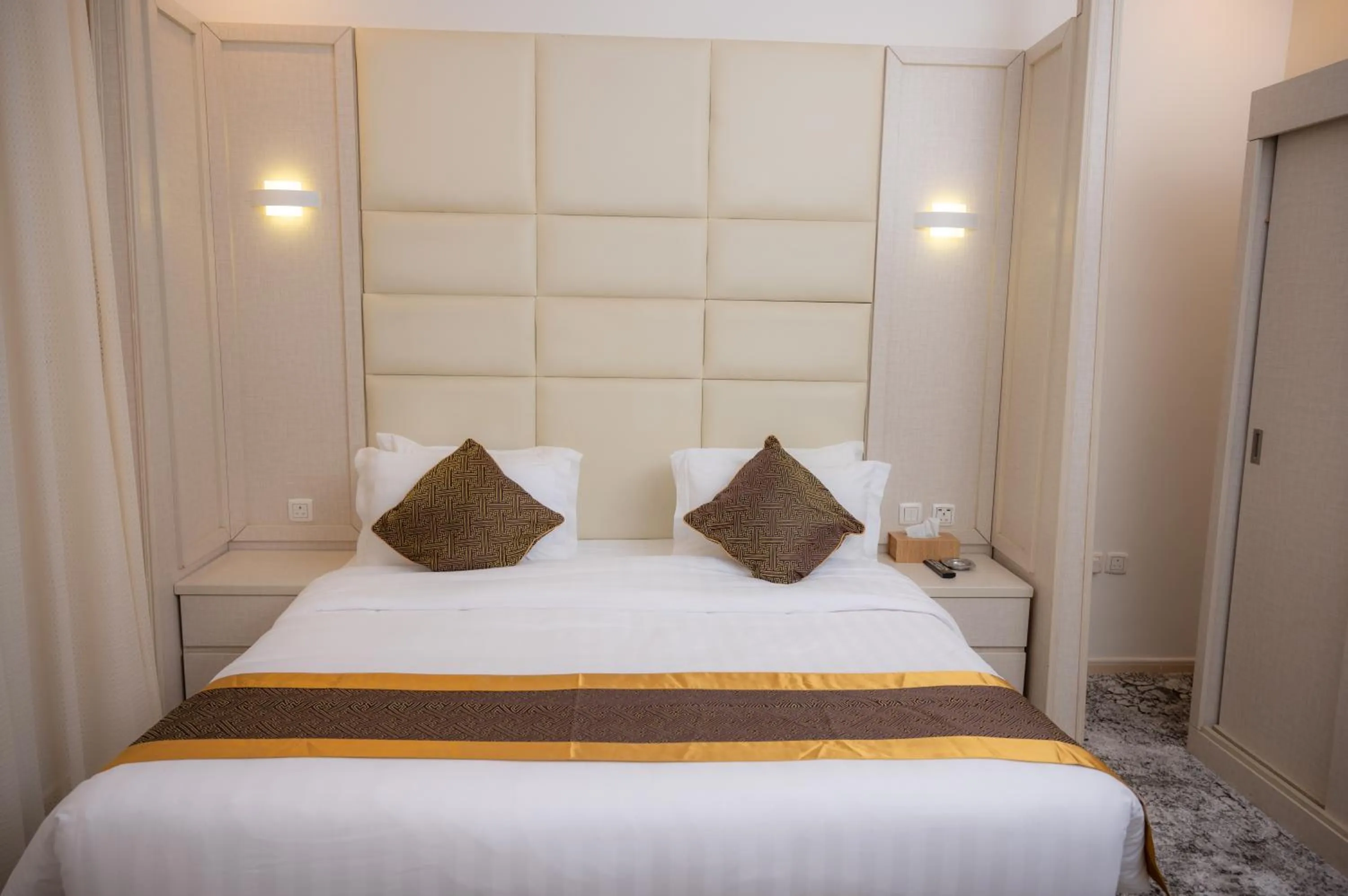 Bed in Areen Hotel فندق ارين