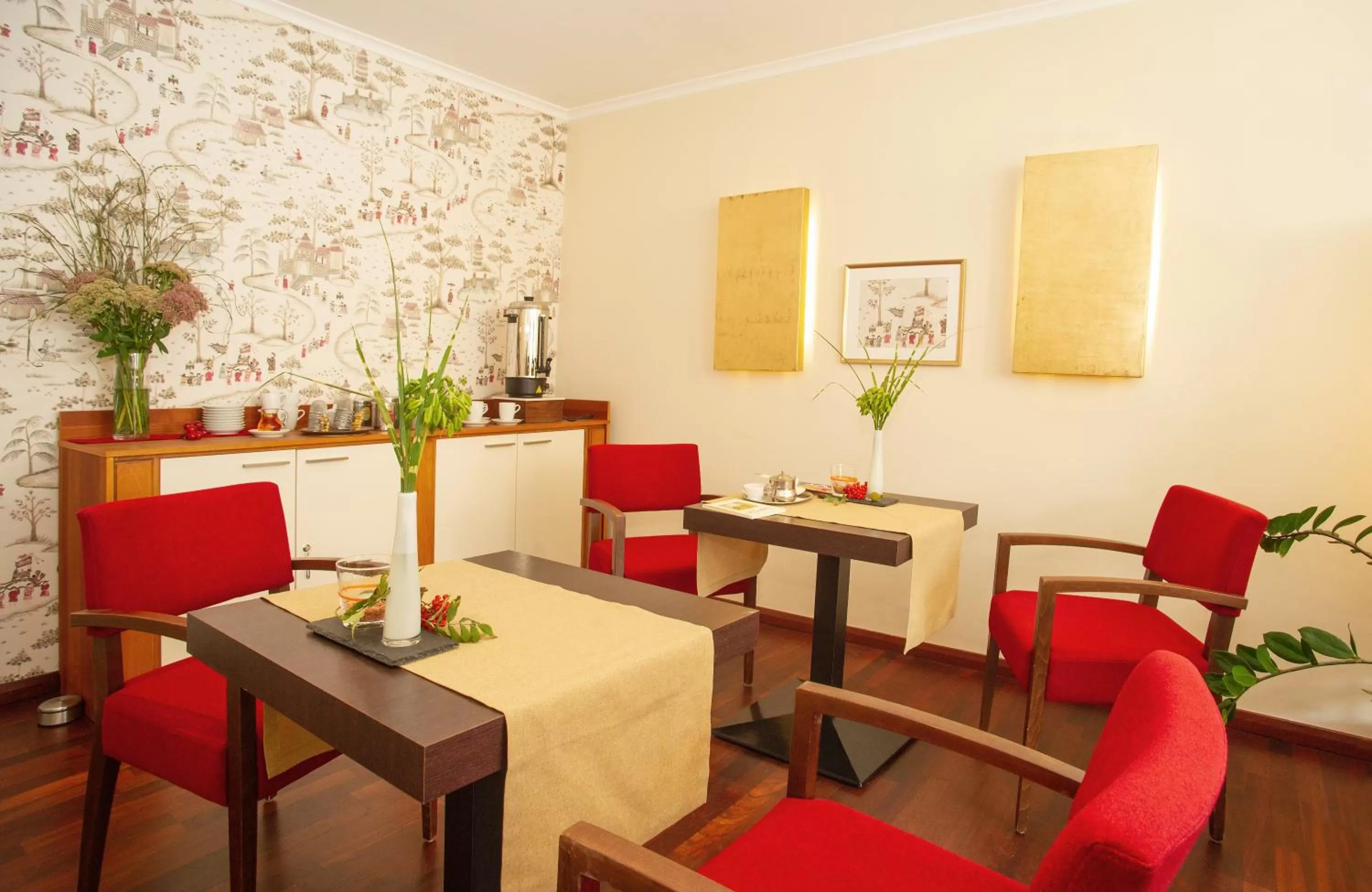 Fitness centre/facilities, Restaurant/Places to Eat in Bio Thermalhotel Falkenhof