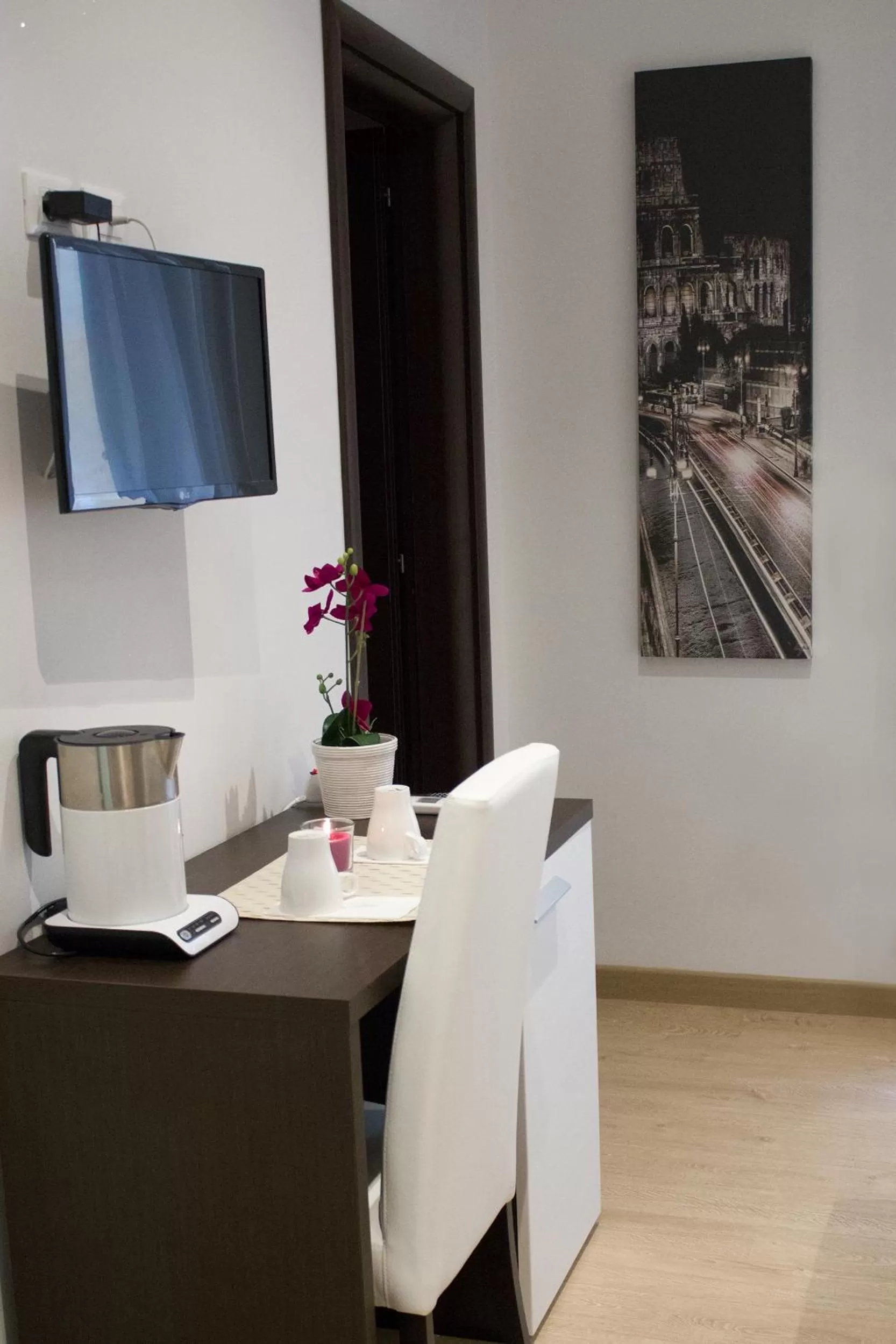 Bedroom in Stardust Rome Guest House