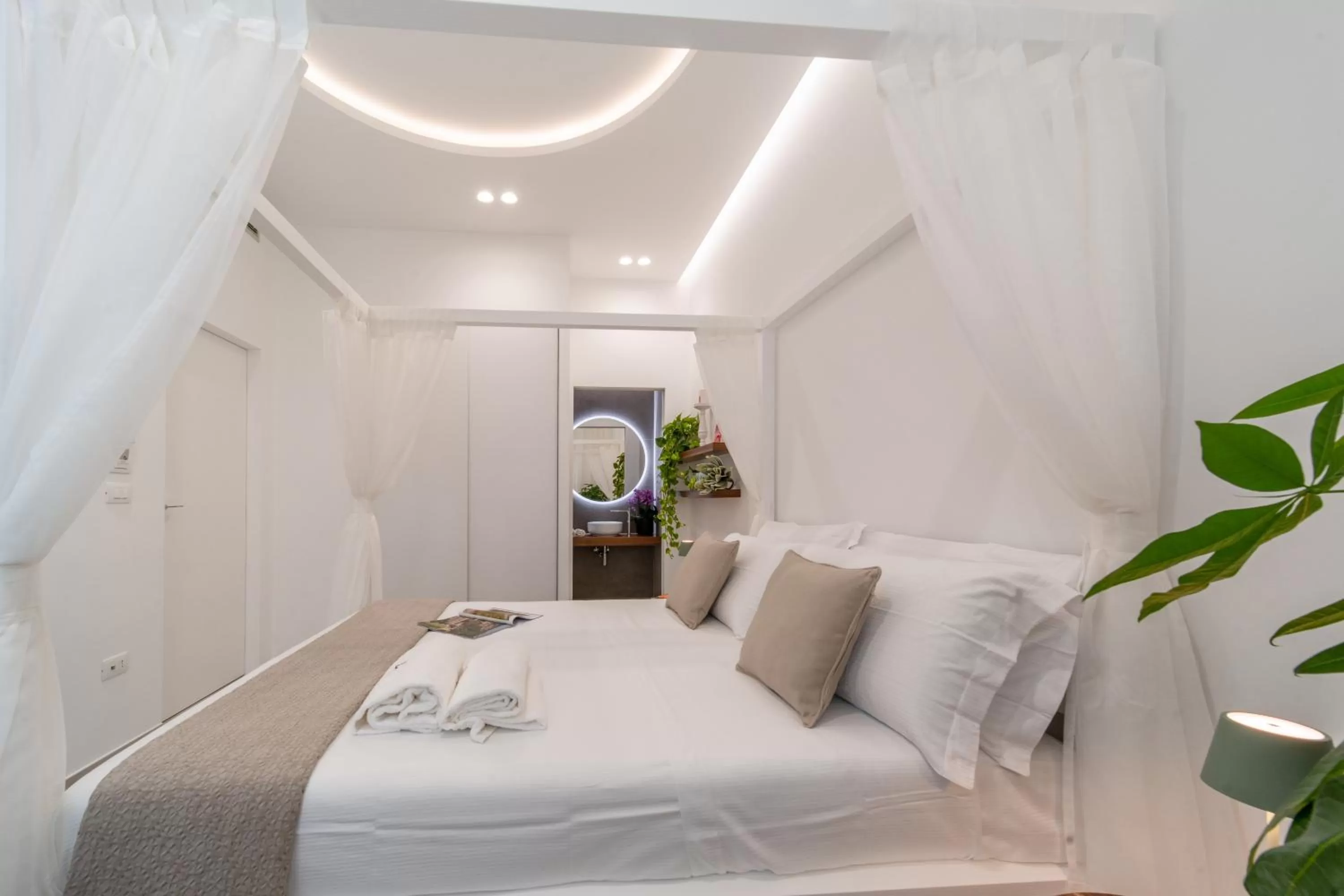 Bed in Daline Holiday Rooms