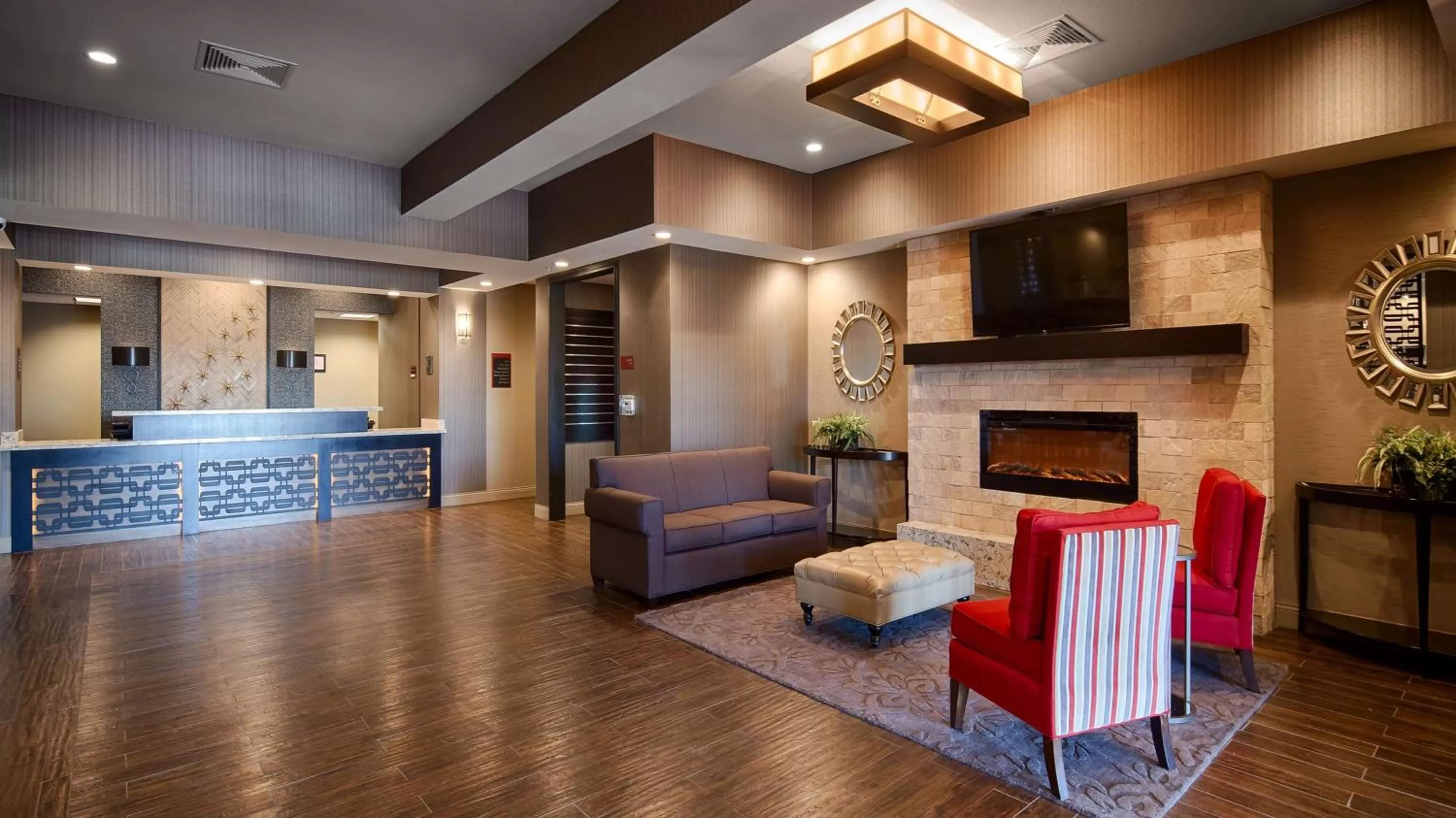 Lobby or reception in Best Western Plus Stevens County Inn