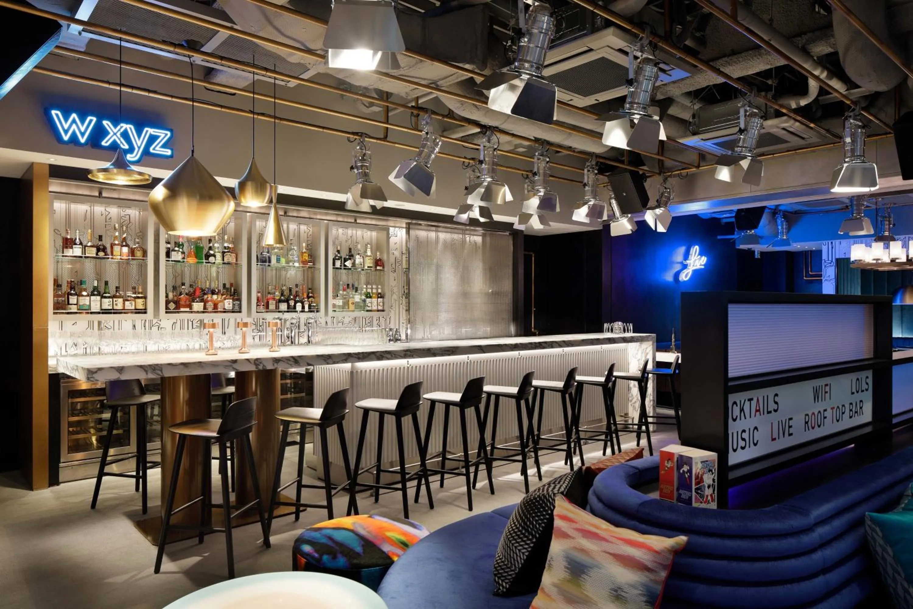Lounge or bar in Aloft Tokyo Ginza