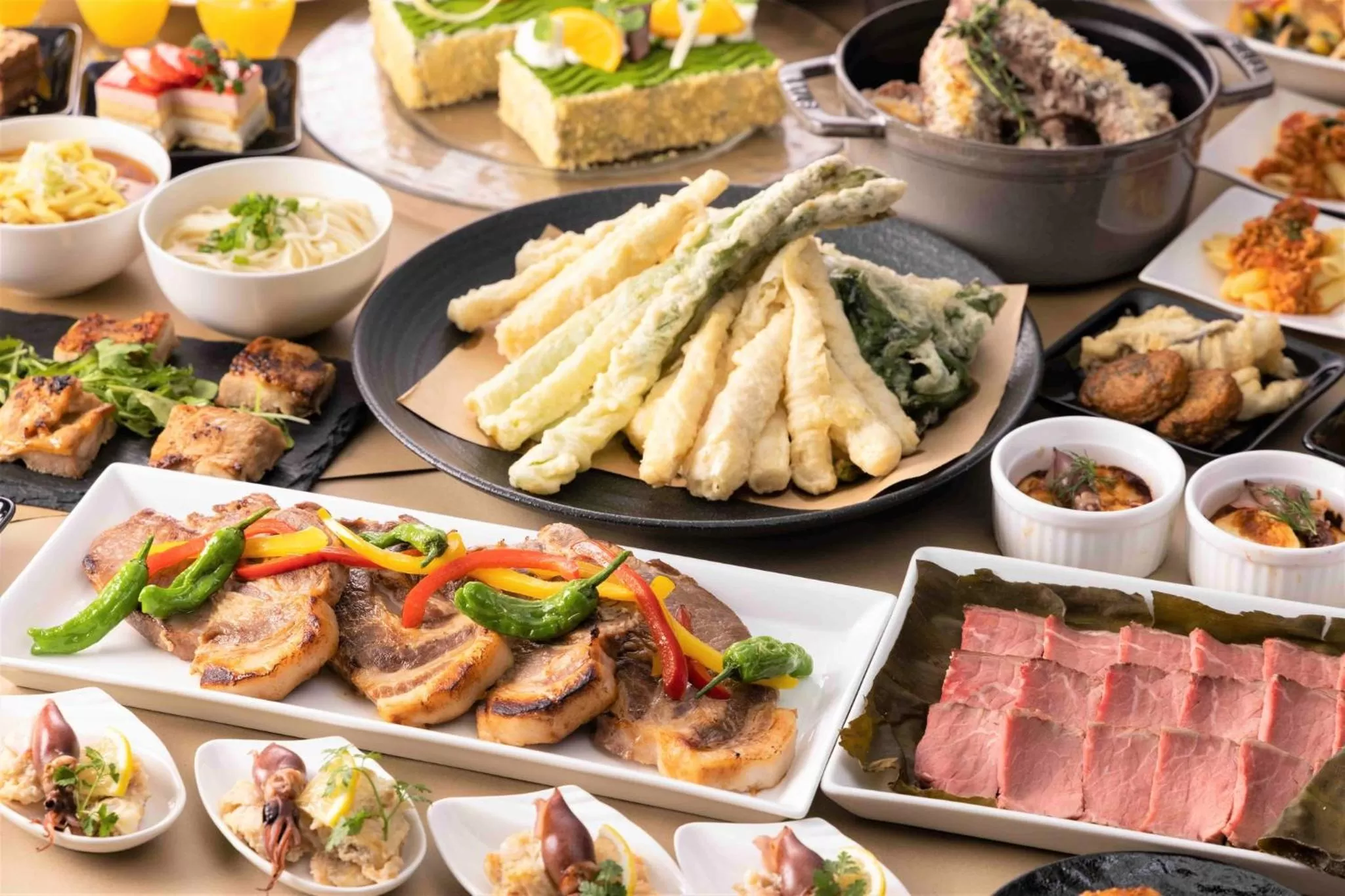 Restaurant/places to eat in ANA Crowne Plaza Toyama by IHG