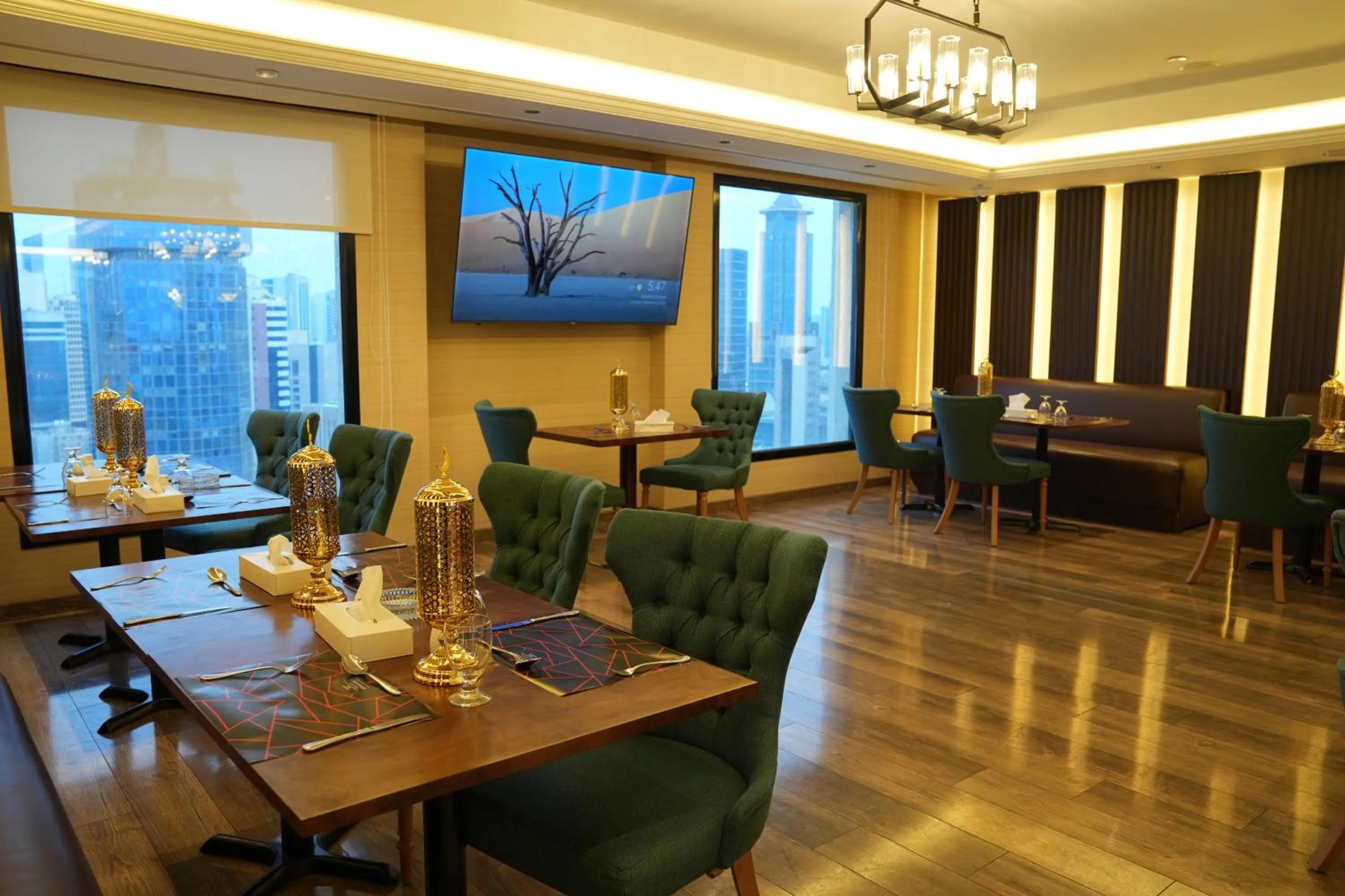 Restaurant/places to eat in Millennium Central Kuwait Downtown